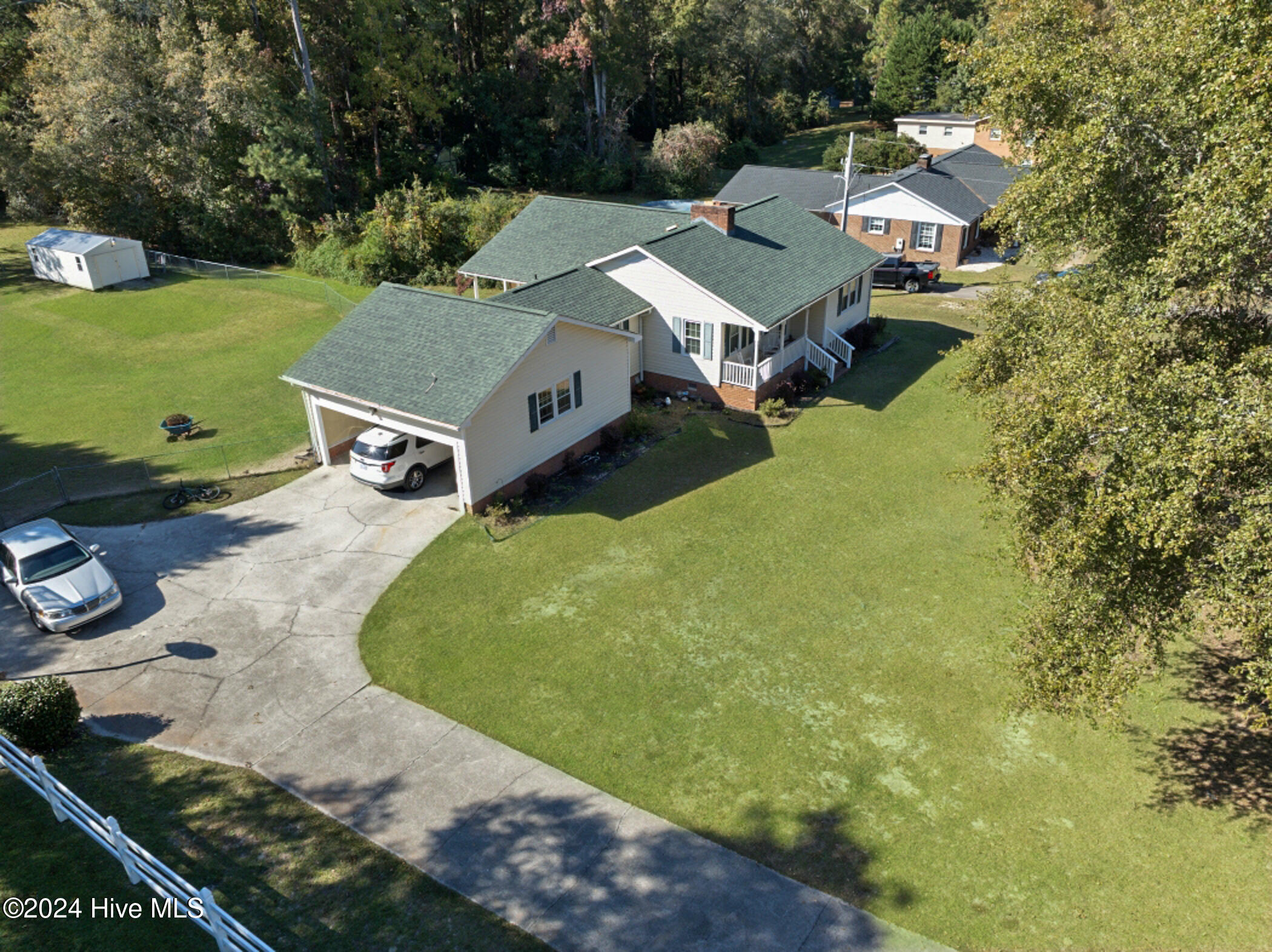 115 Creek Run Road Property Photo 10