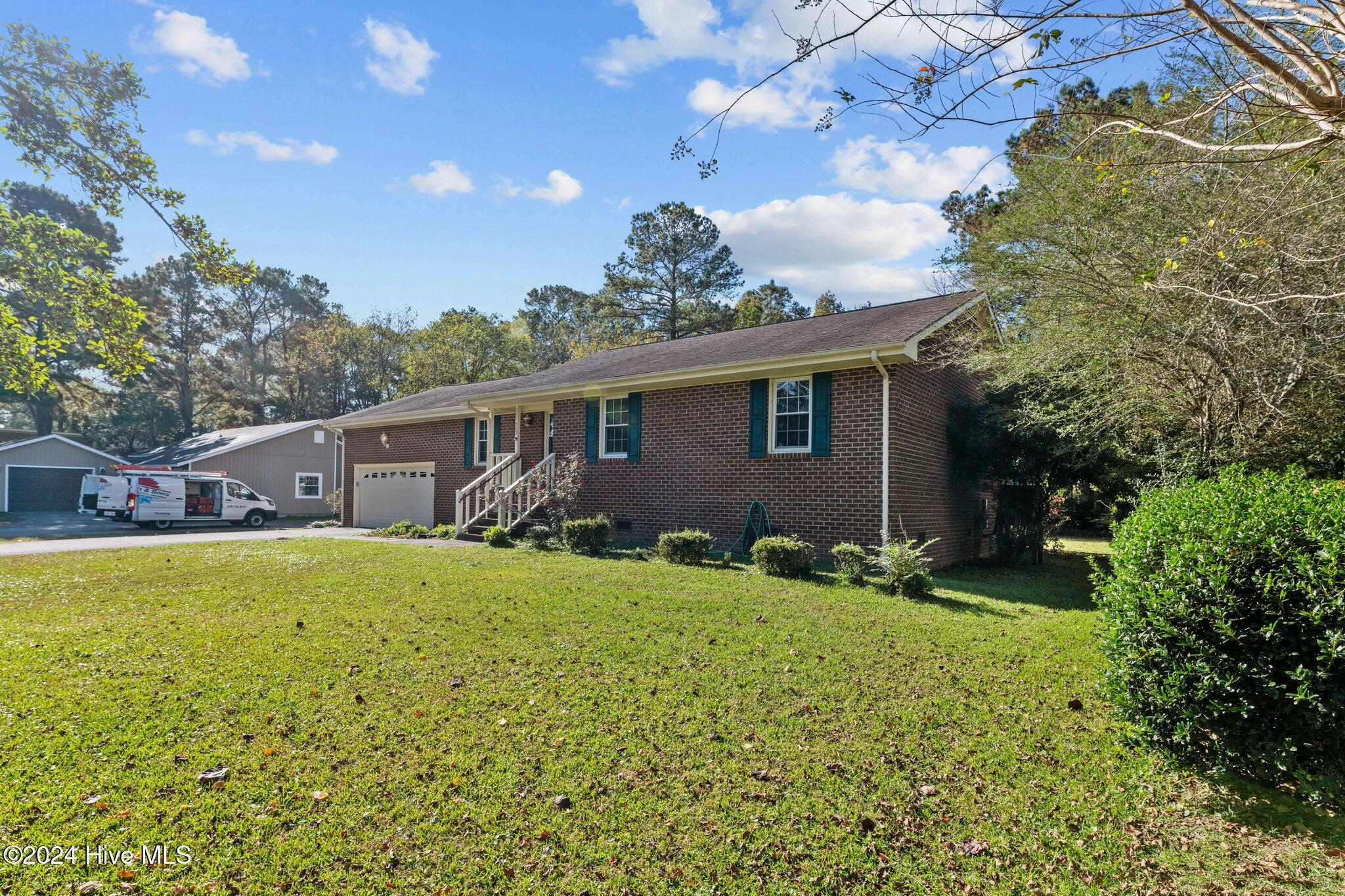 709 Plantation Drive Property Photo 34