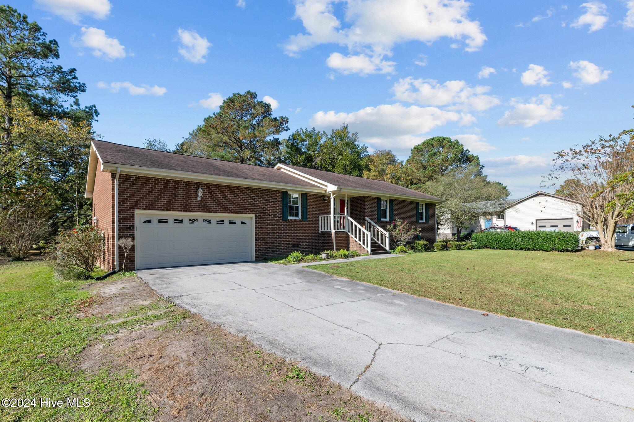 709 Plantation Drive Property Photo 36