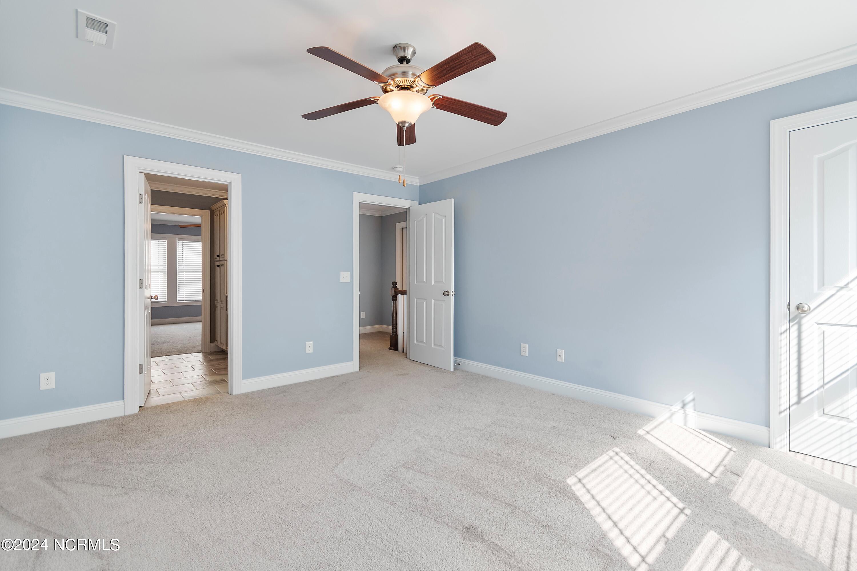 208 Brookwood Park Court Property Photo 29