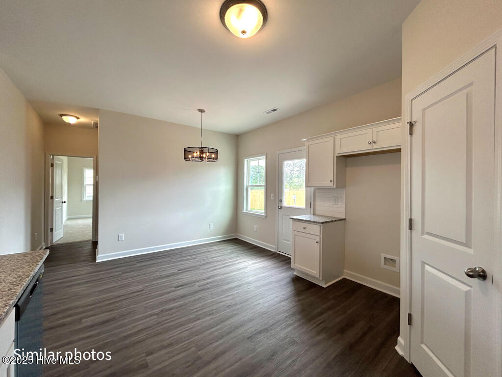842 Cooke Drive Property Photo 14