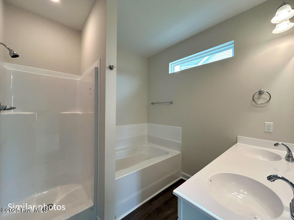 842 Cooke Drive Property Photo 25