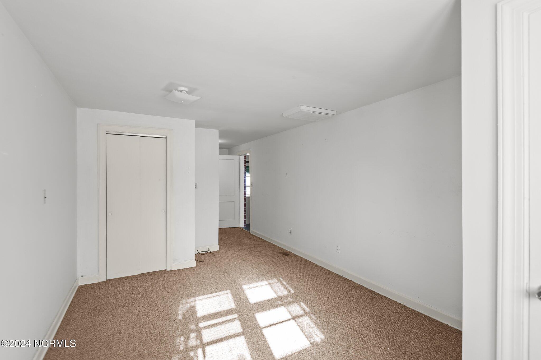 305 N 2nd Street Property Photo 19