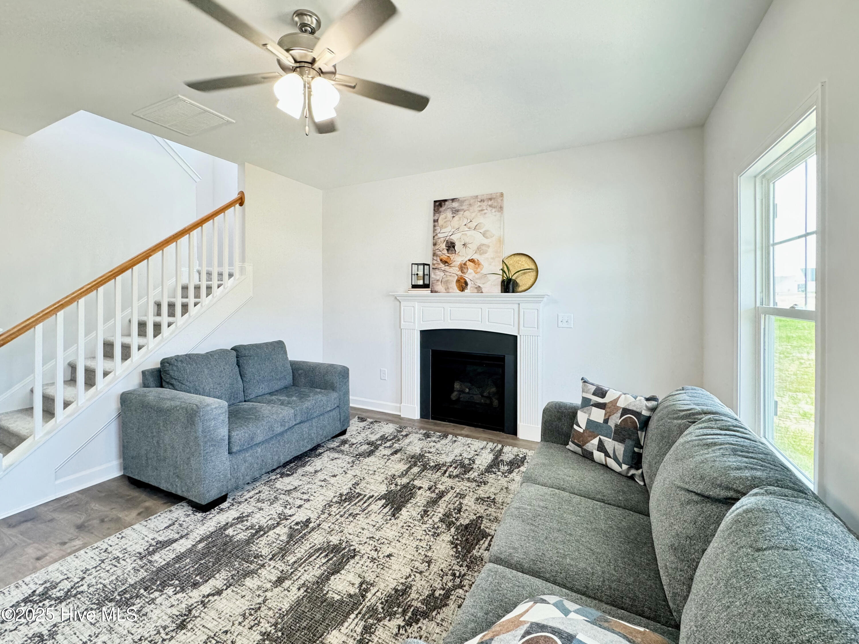 206 Creeks Edge Drive Property Photo 4