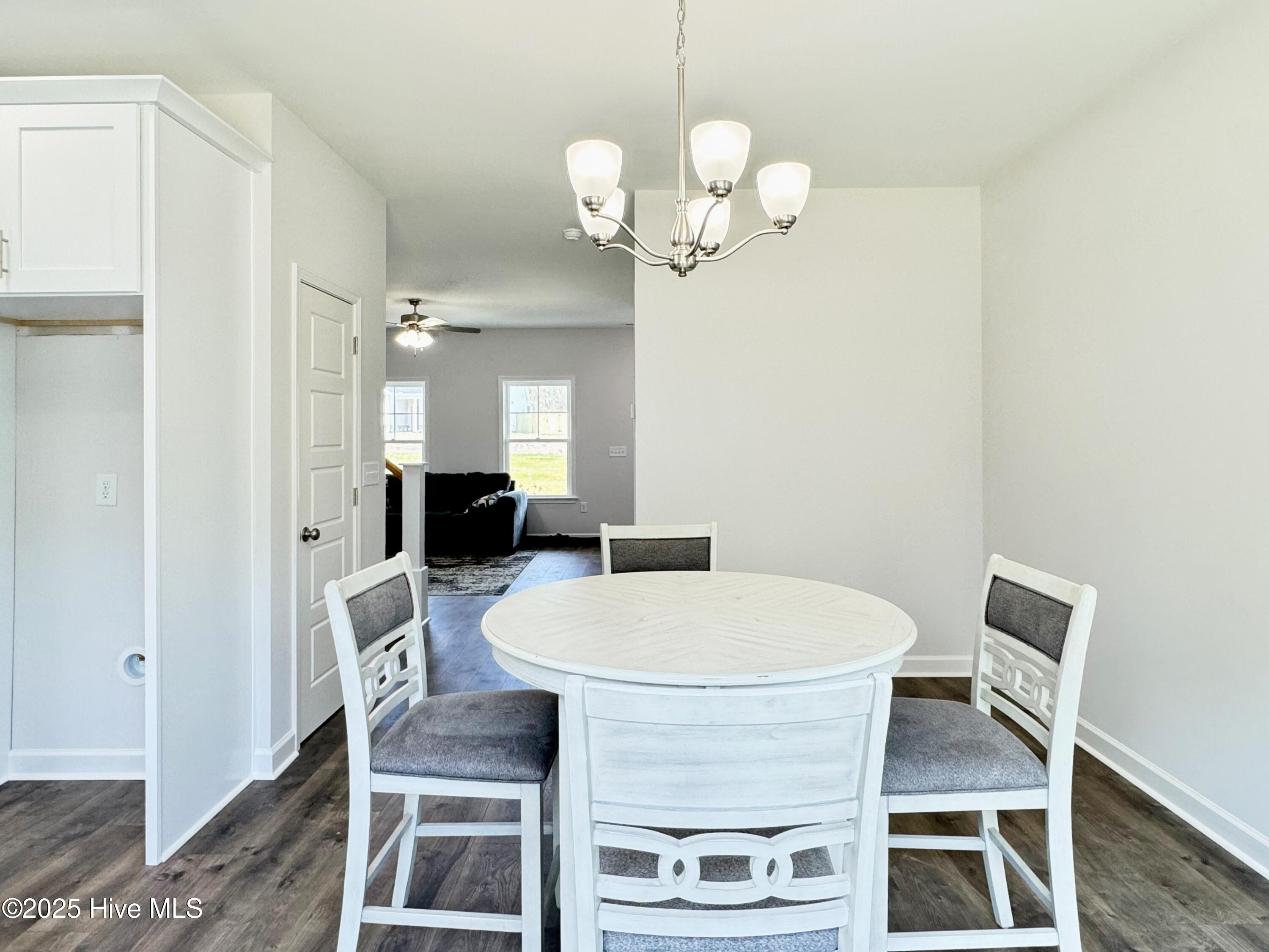 206 Creeks Edge Drive Property Photo 16