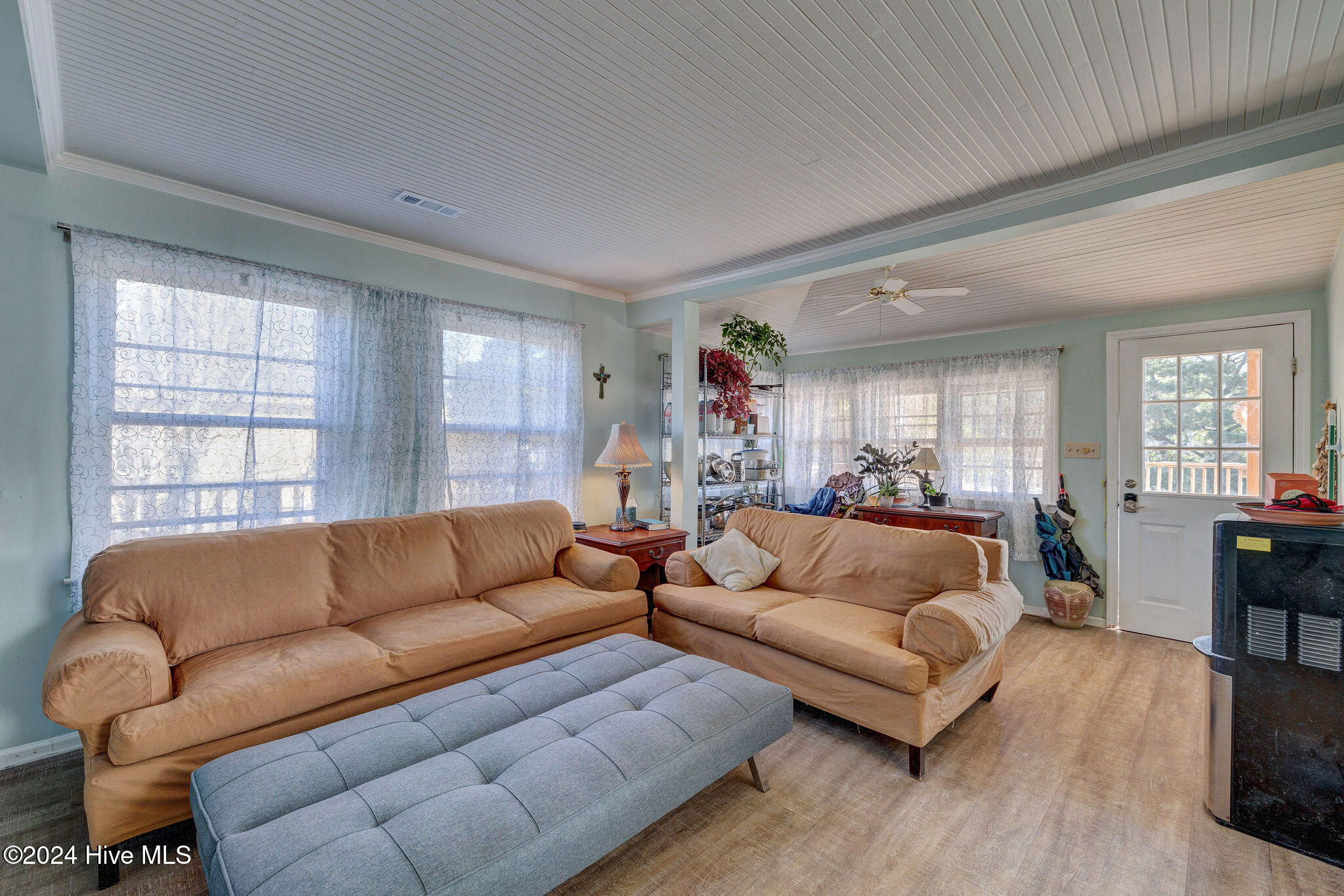 908 S Third Street Property Photo 14