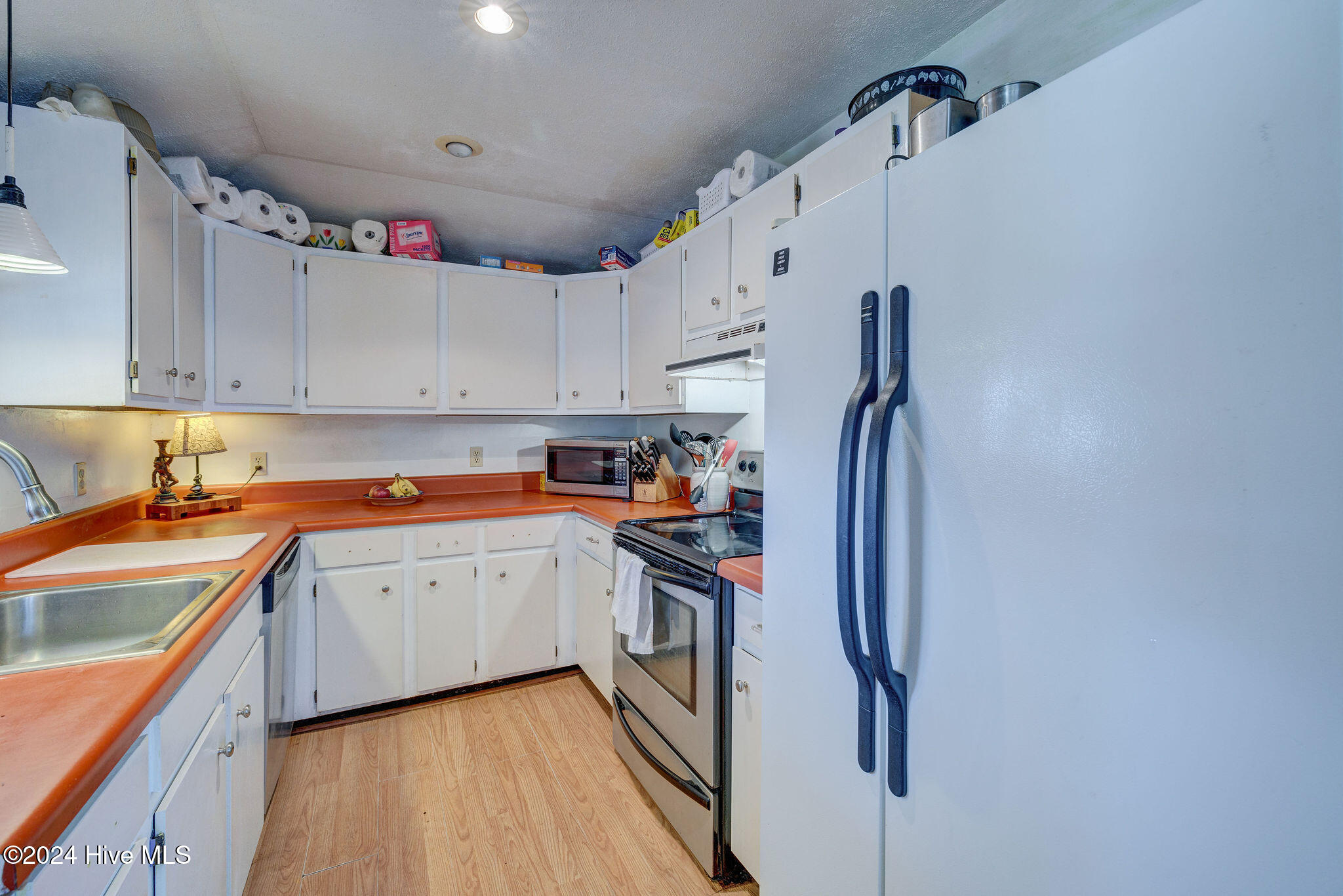 908 S Third Street Property Photo 17
