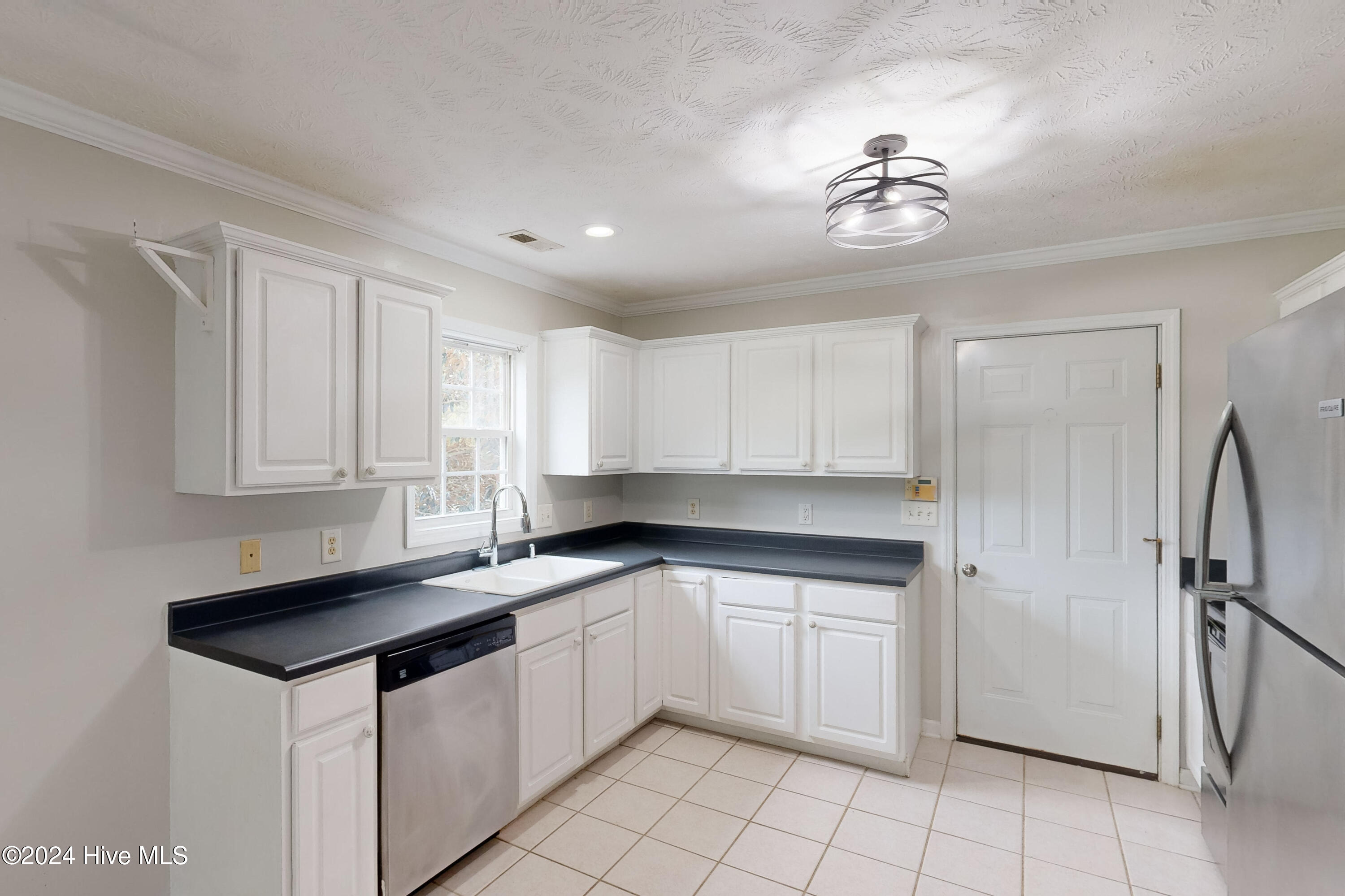 226 Rutherford Way Property Photo 13