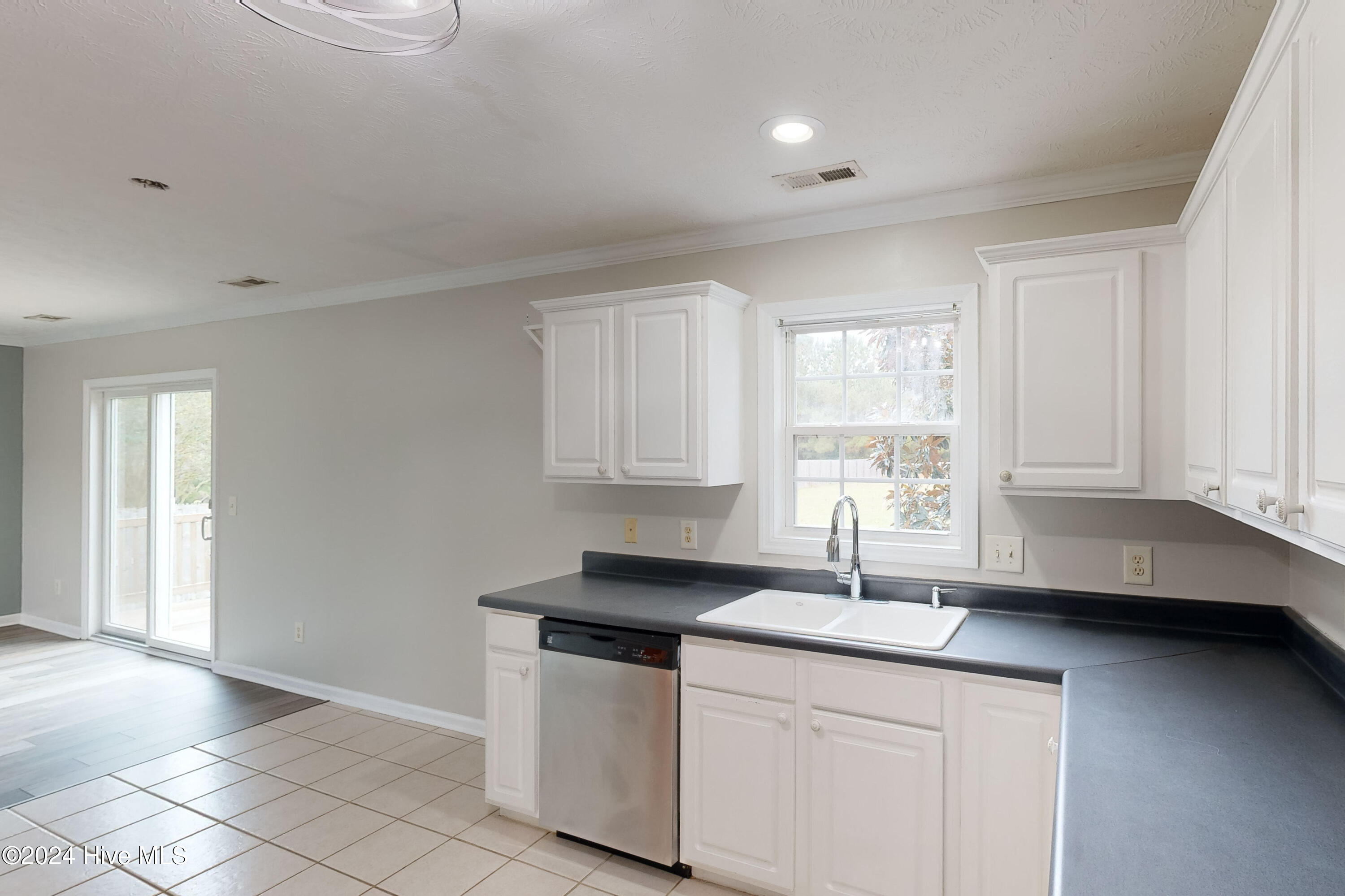 226 Rutherford Way Property Photo 15