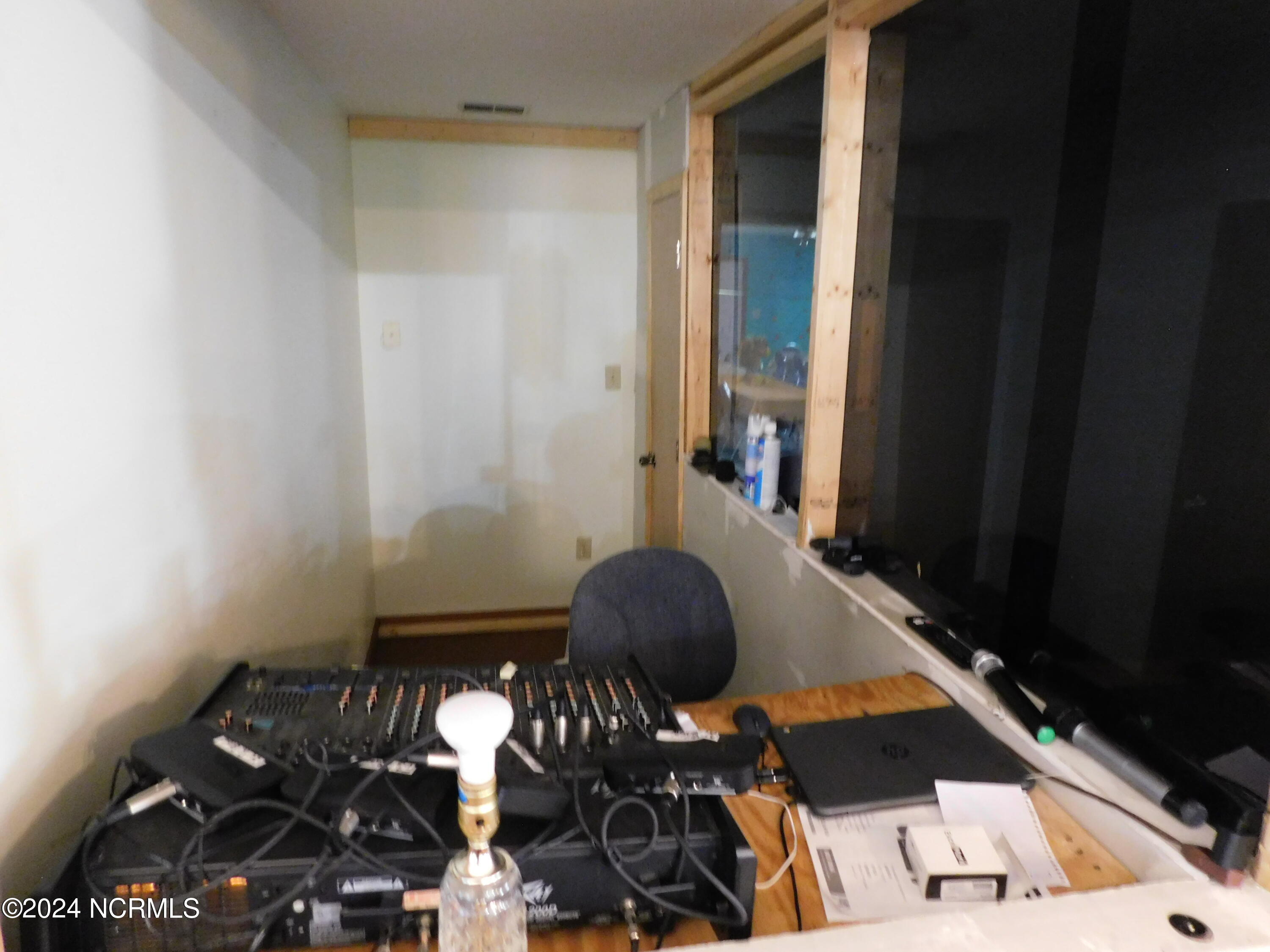 11121 Turnpike Road Property Photo 64