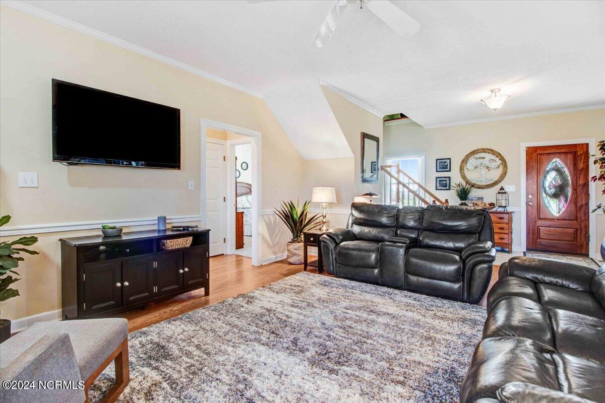 1202 Old Smith Chapel Road Property Photo 9