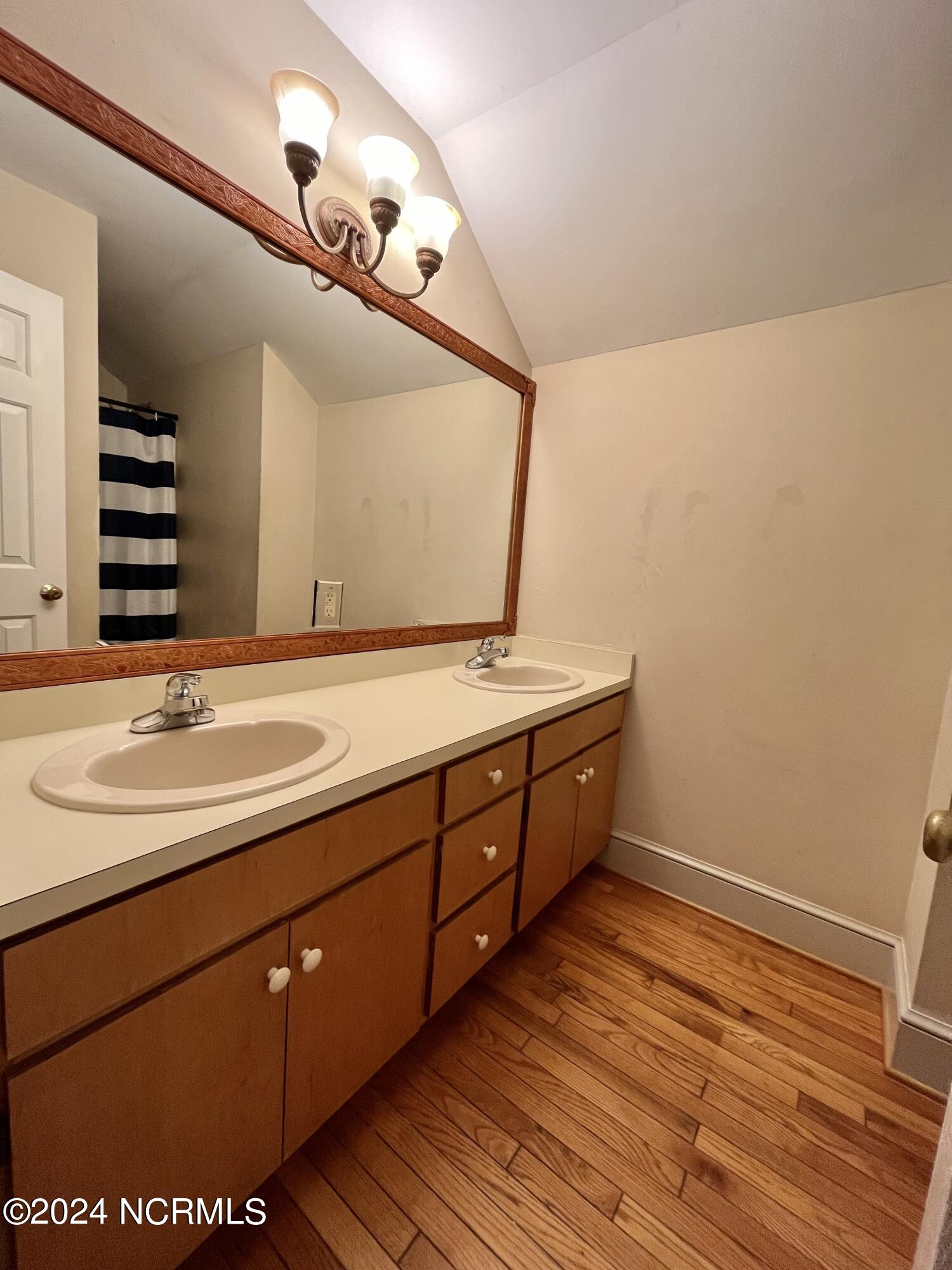 12400 Gameland Drive Property Photo 19