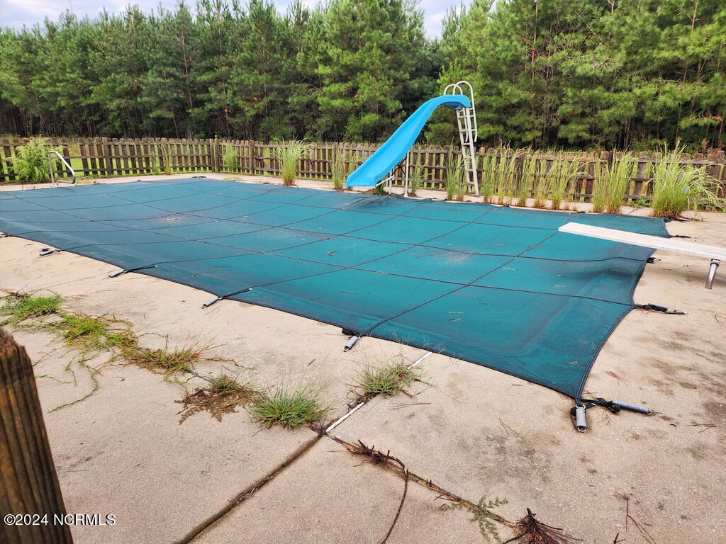 1604 Colony Drive Property Photo 3