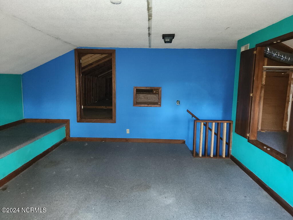 1604 Colony Drive Property Photo 28