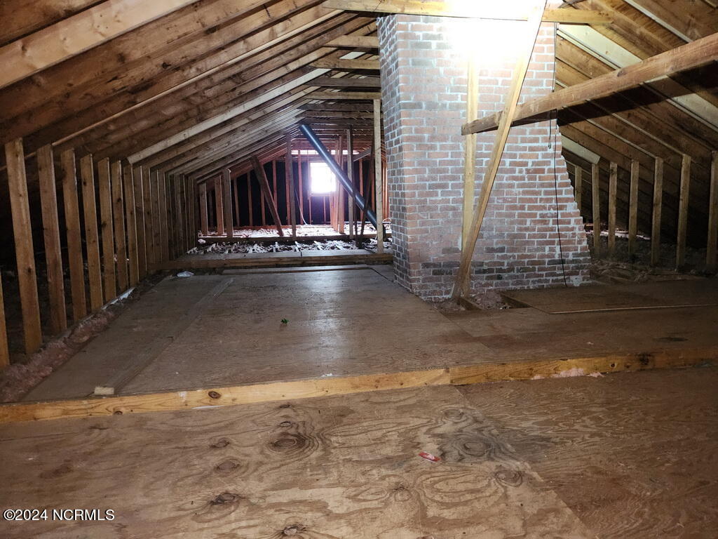 1604 Colony Drive Property Photo 29