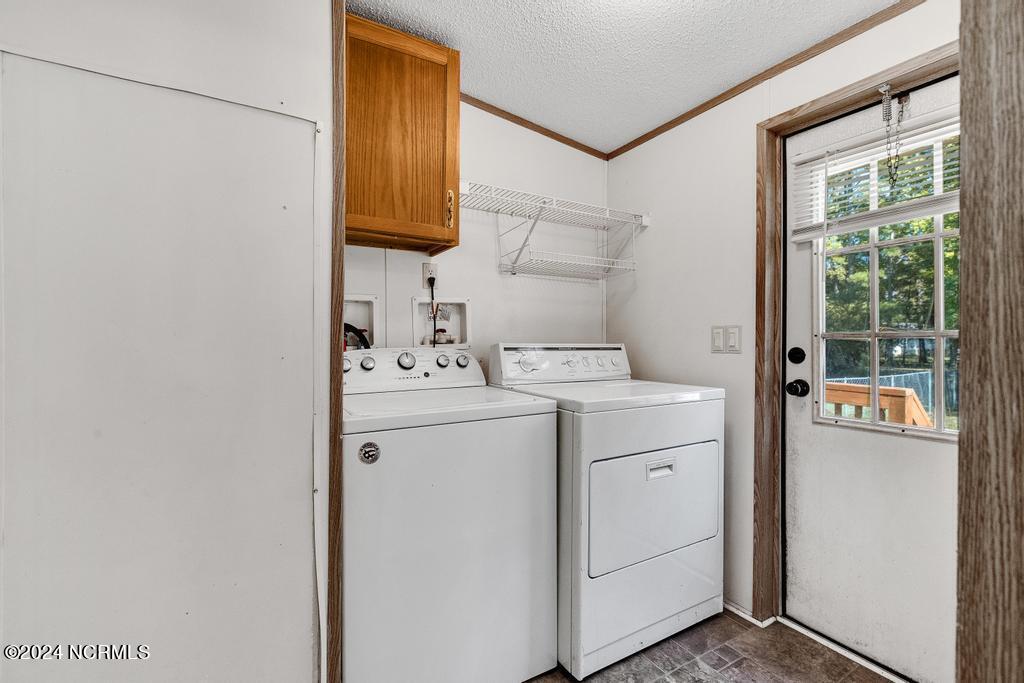 47 Butterfly Circle Property Photo 14