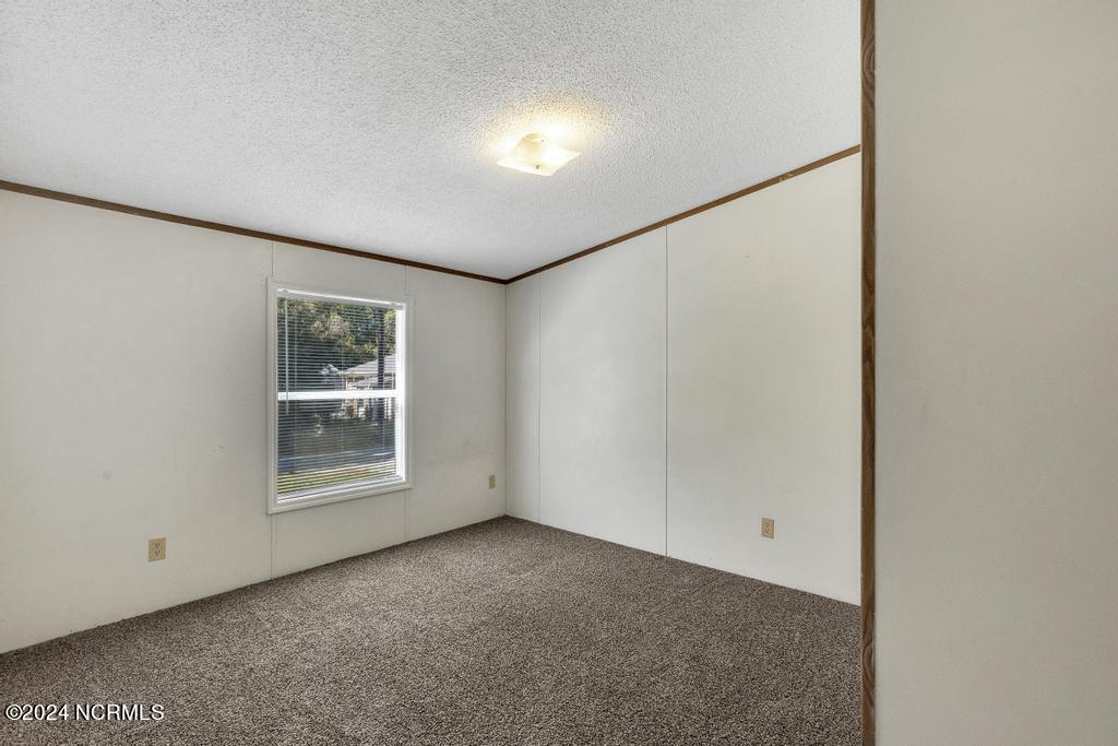 47 Butterfly Circle Property Photo 23