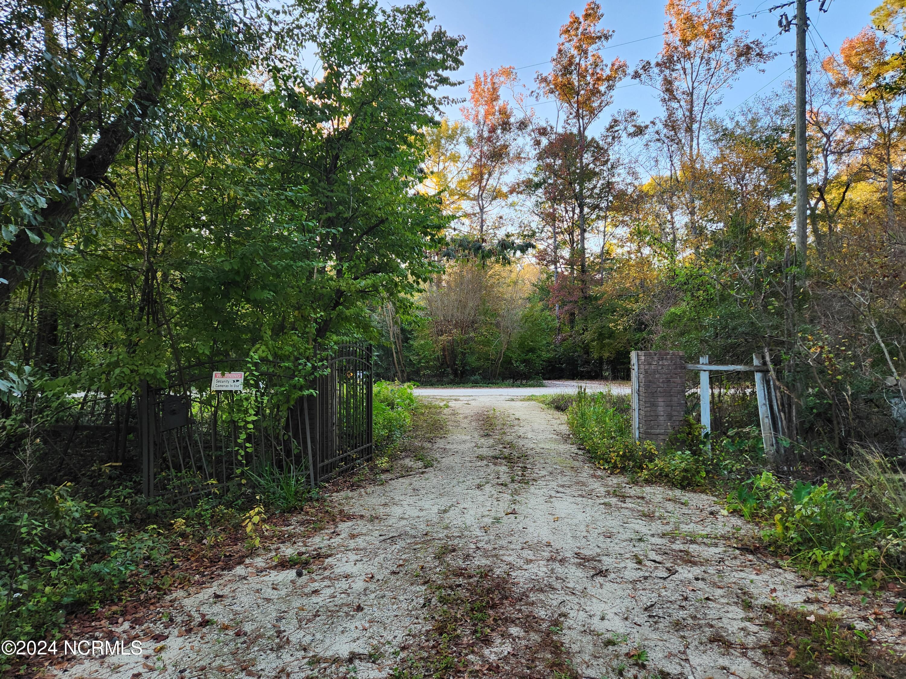 000 River Bend Drive Property Photo 6