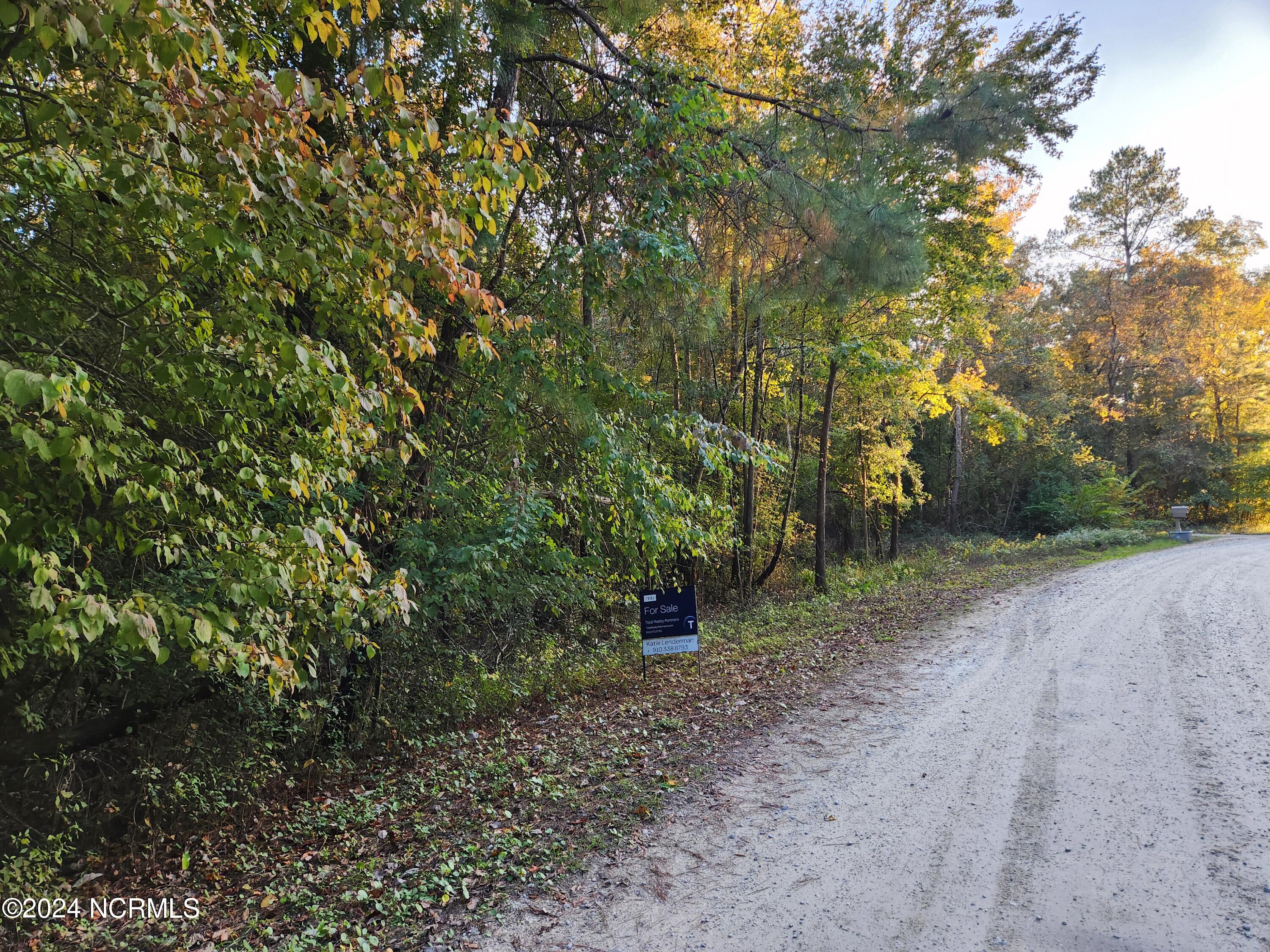 000 River Bend Drive Property Photo 8