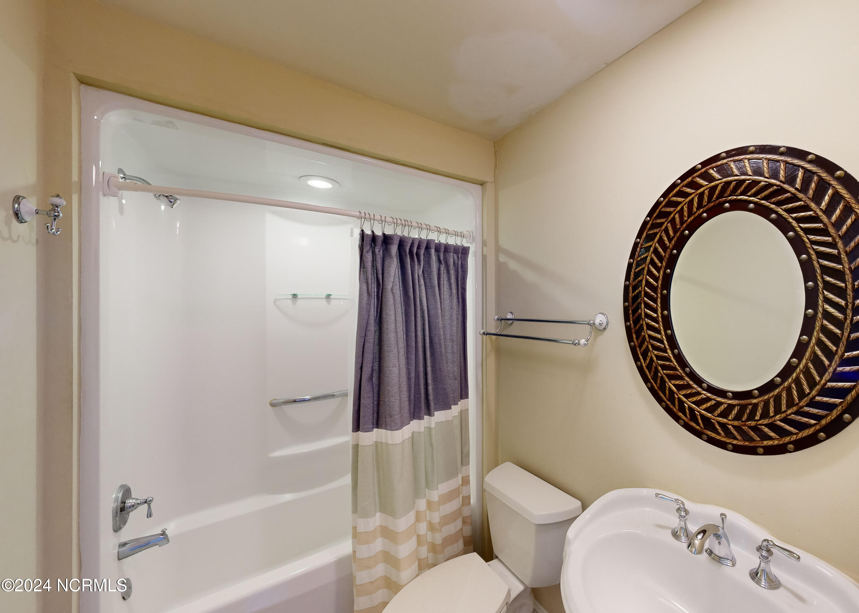 100 Scotch Bonnet Drive Property Photo 32