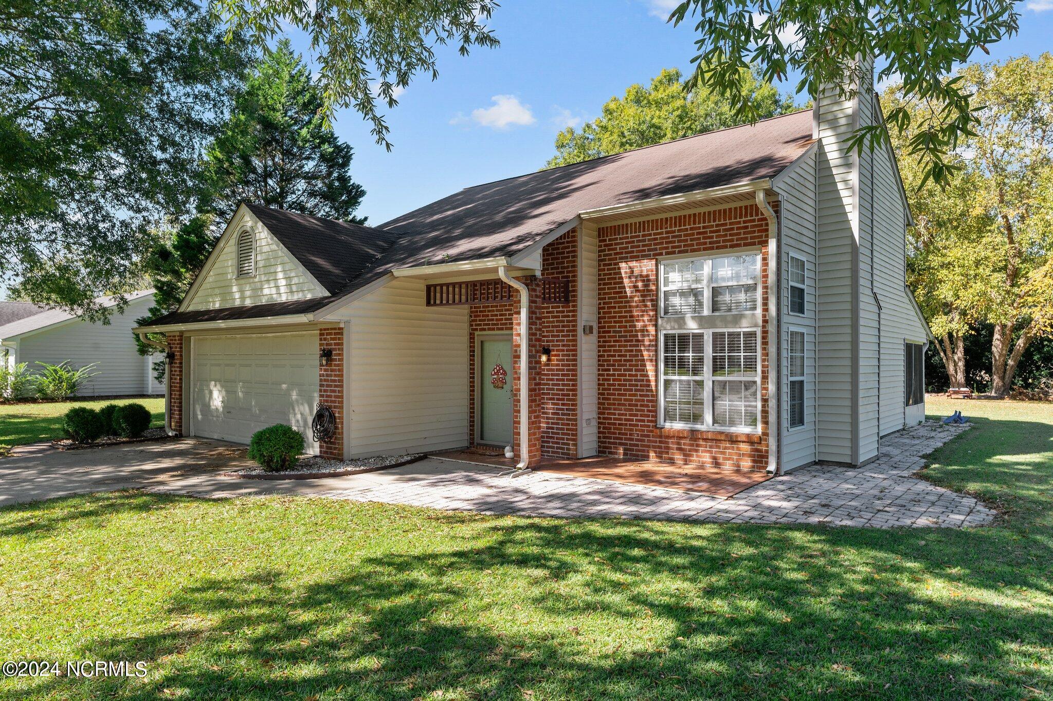 4902 Woodbrook Drive Property Photo 1