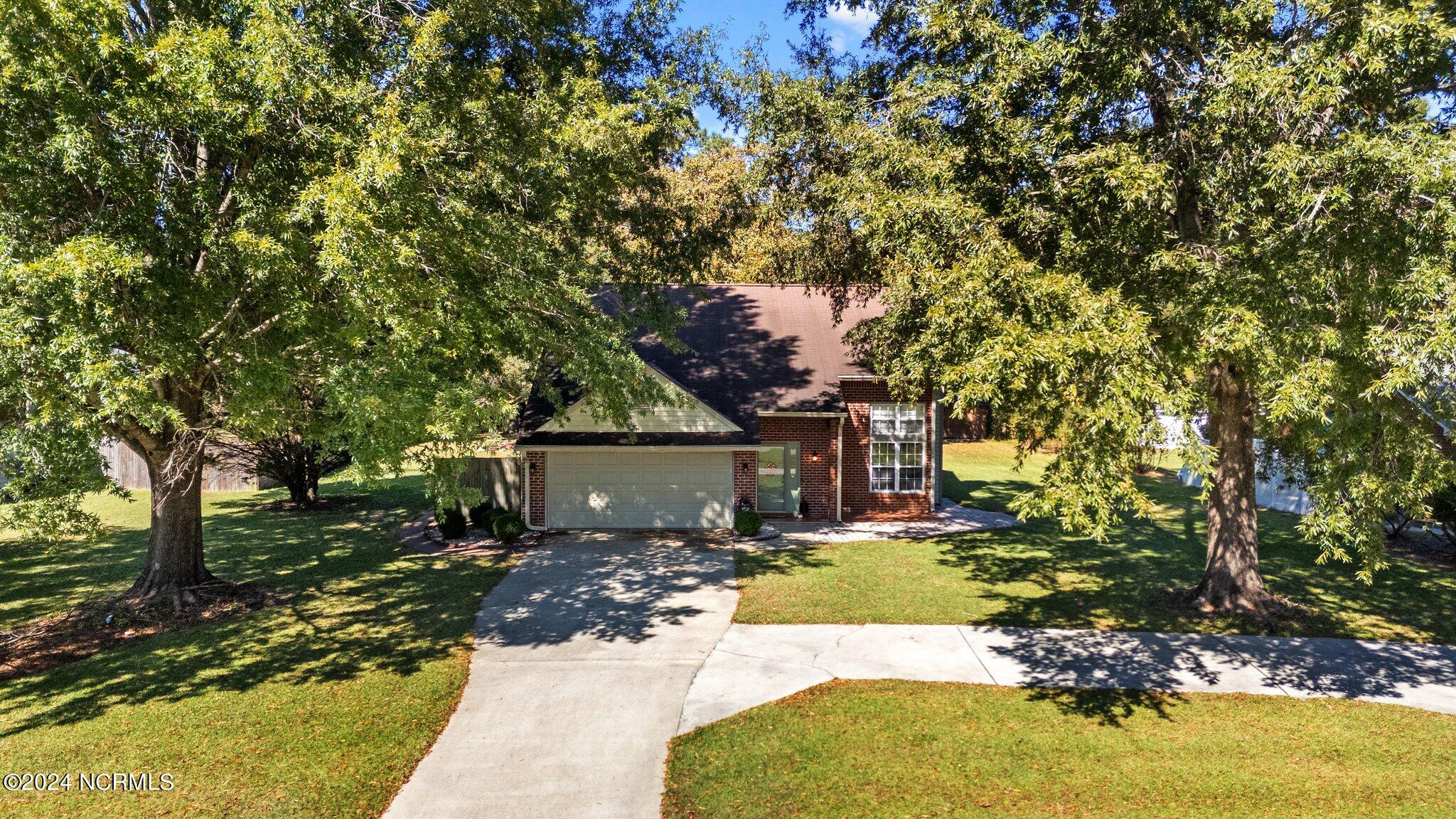 4902 Woodbrook Drive Property Photo 4