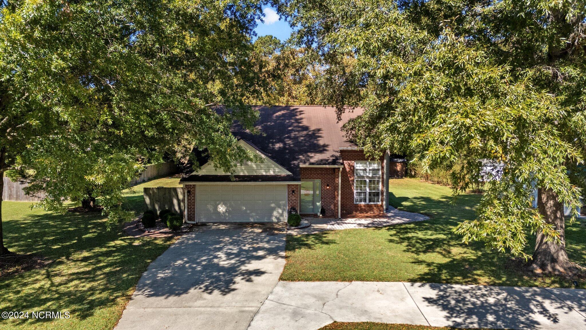 4902 Woodbrook Drive Property Photo 5