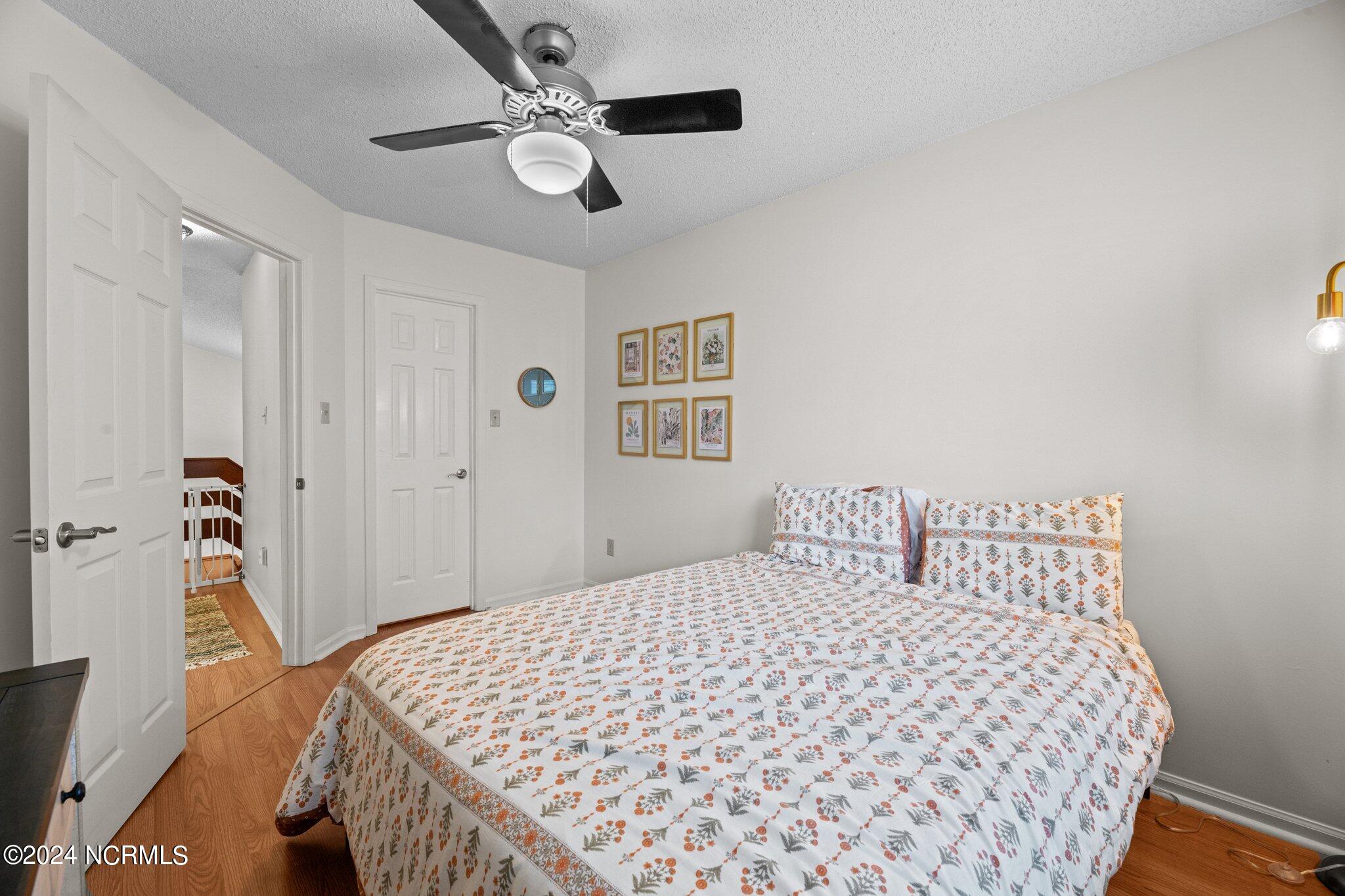 4902 Woodbrook Drive Property Photo 24