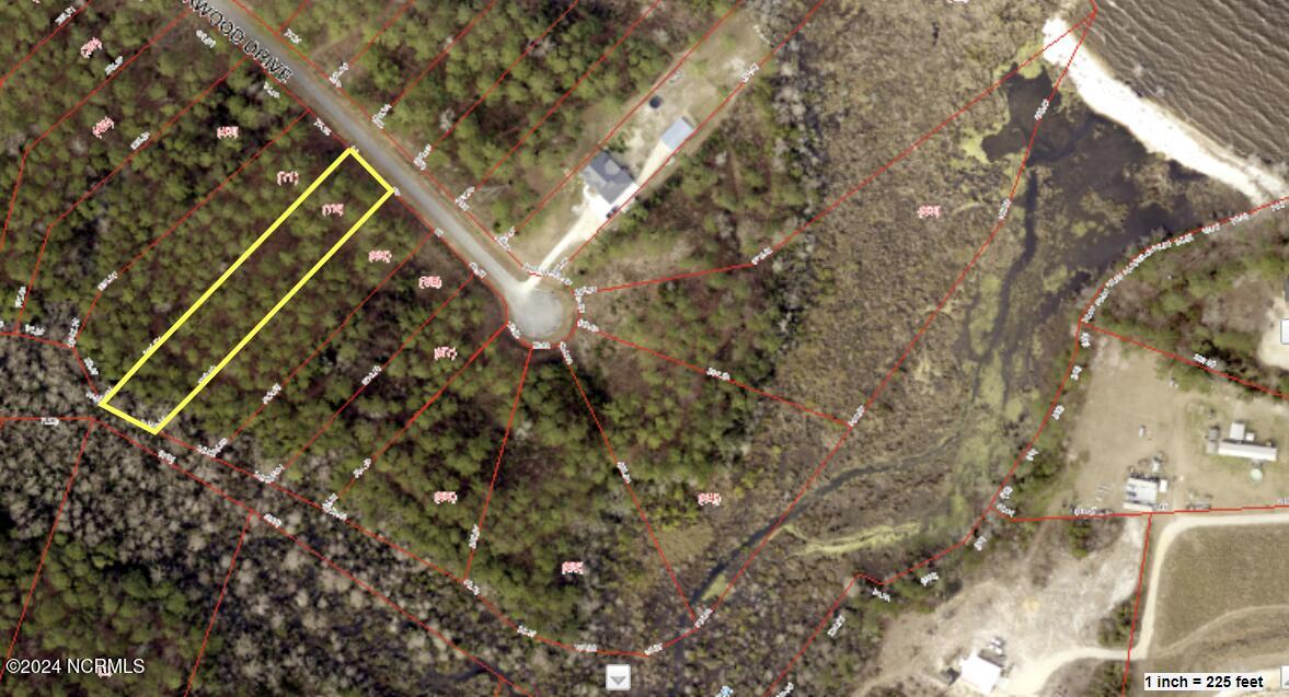 122 Cedarwood Property Photo 1
