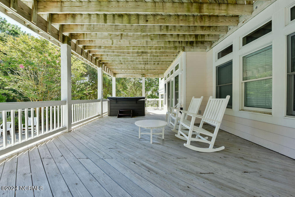 583 Golfview Trail Property Photo 11