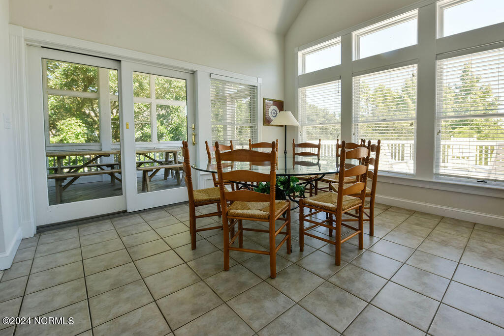 583 Golfview Trail Property Photo 33