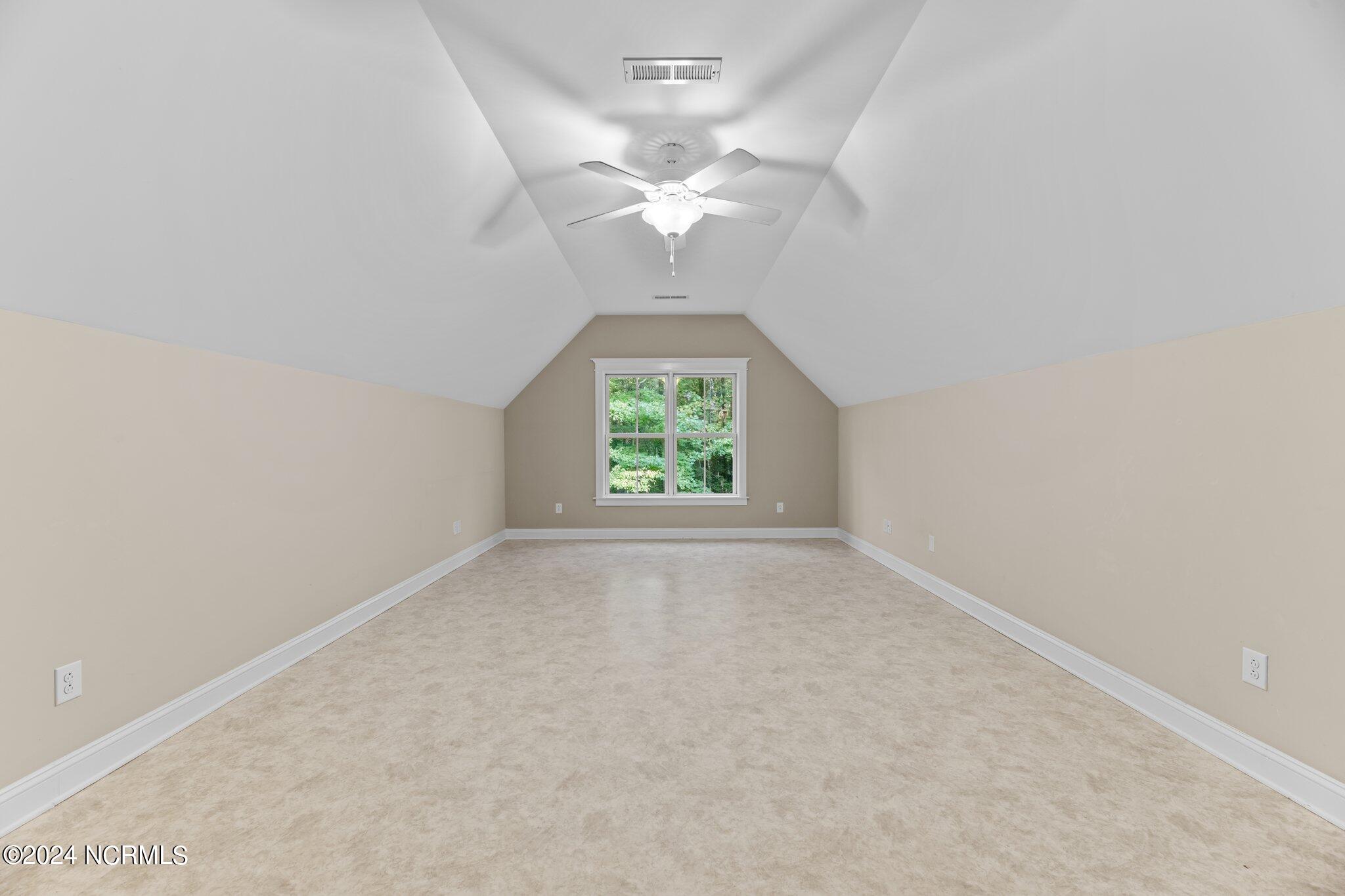 7 Bullens Creek Drive Property Photo 24