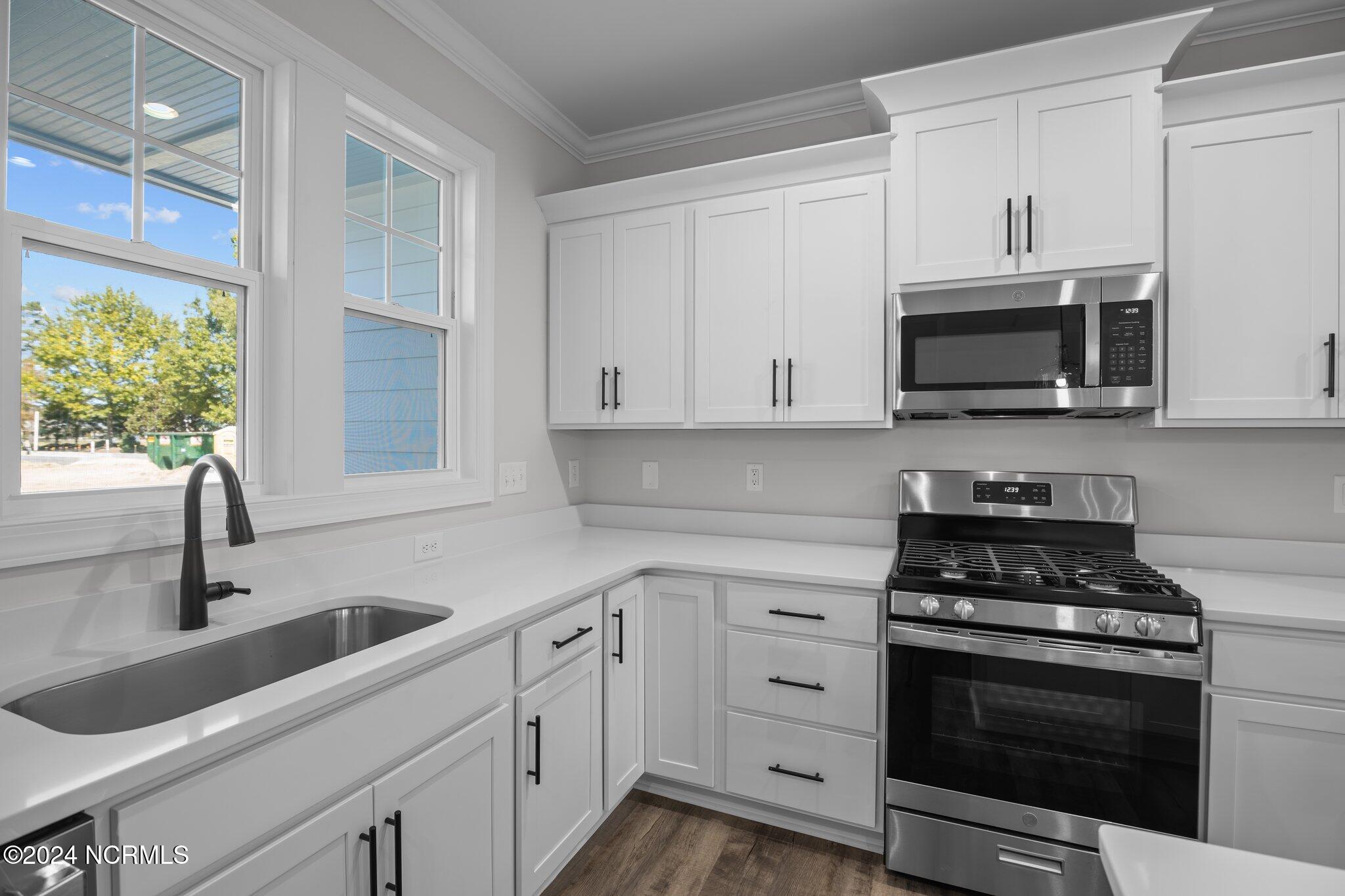 3904 Reunion Pointe Lane Property Photo 12