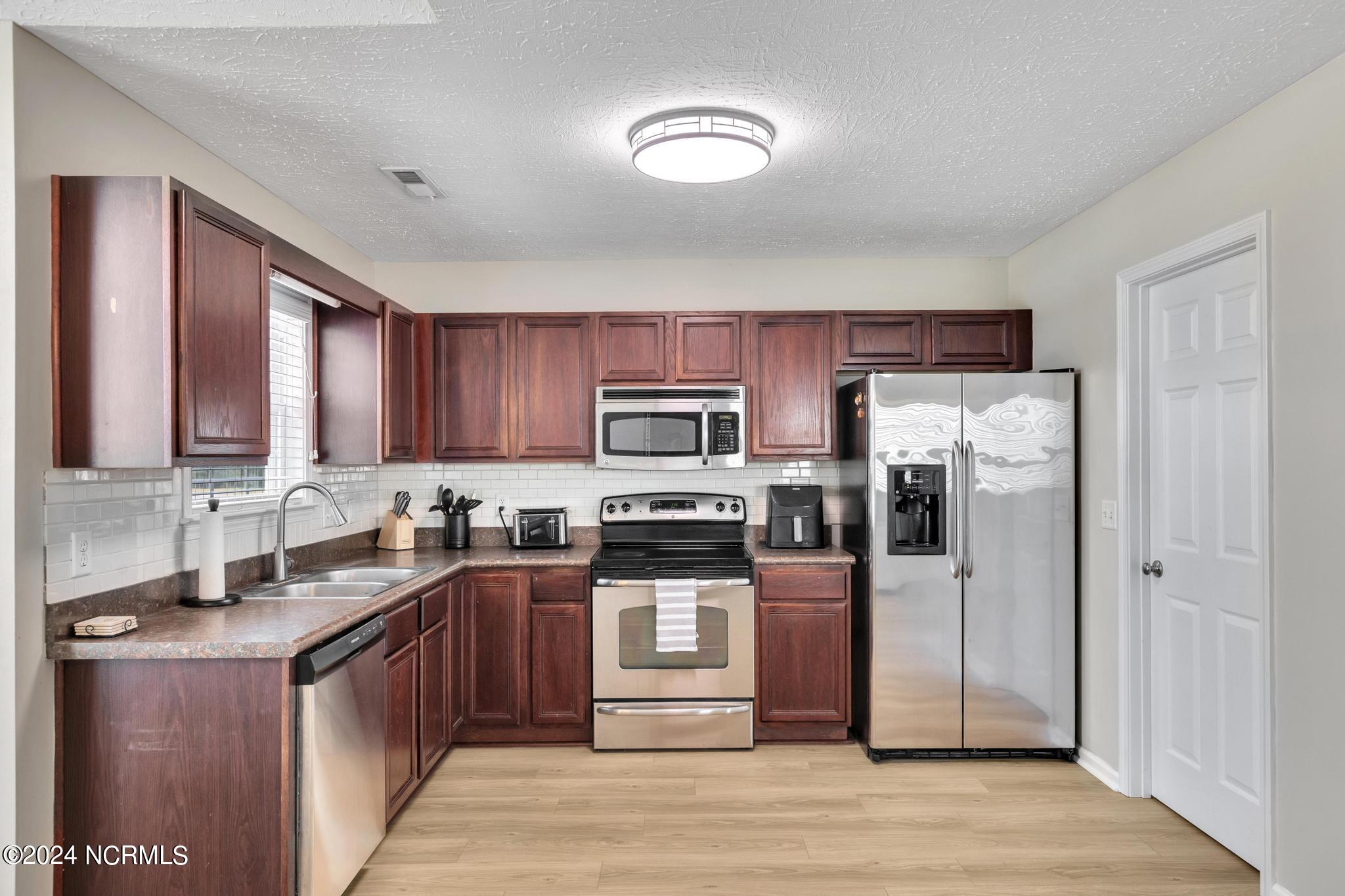 207 Belvedere Drive Property Photo 8