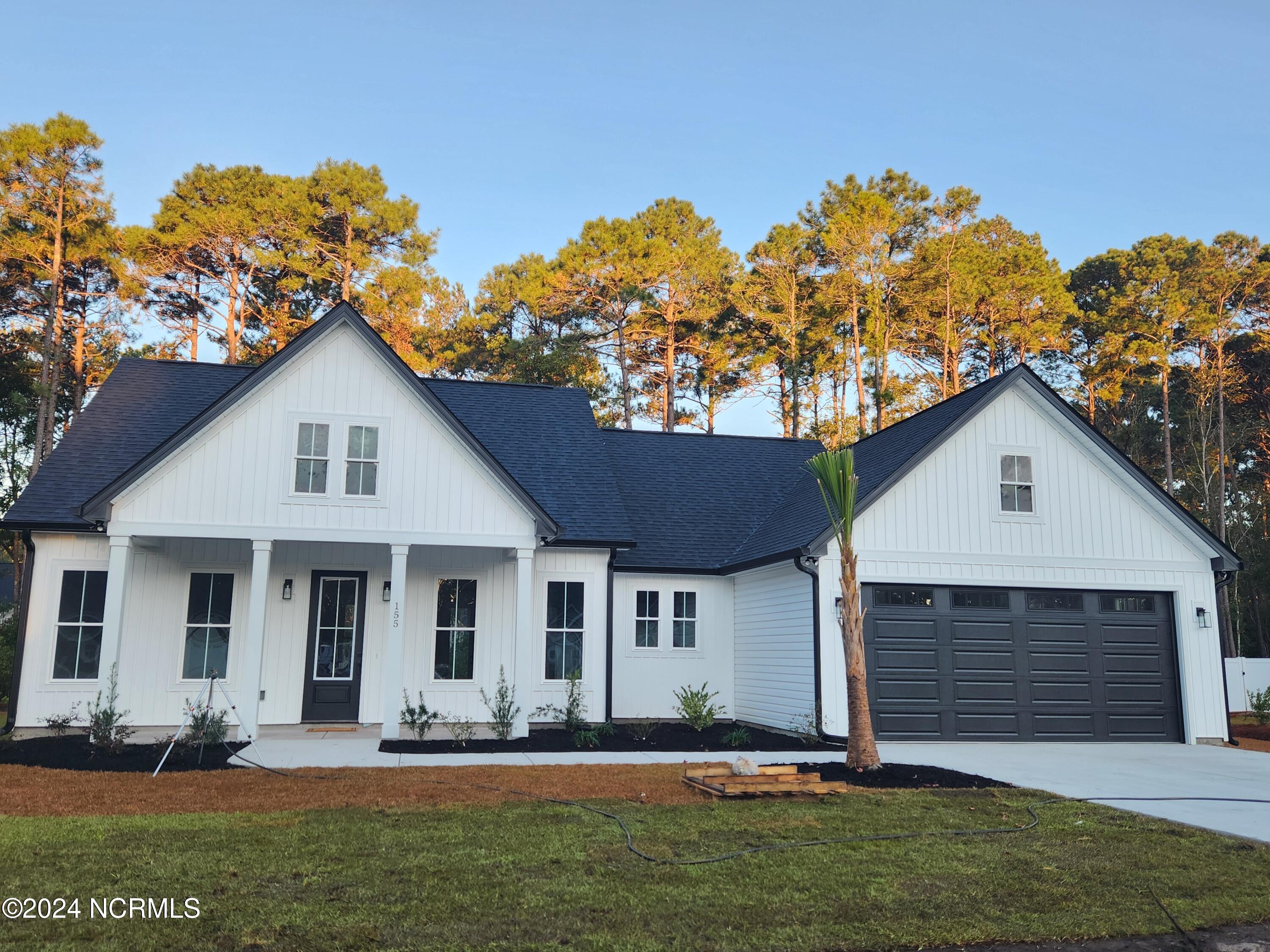 155 Crossroad Drive Property Photo 1
