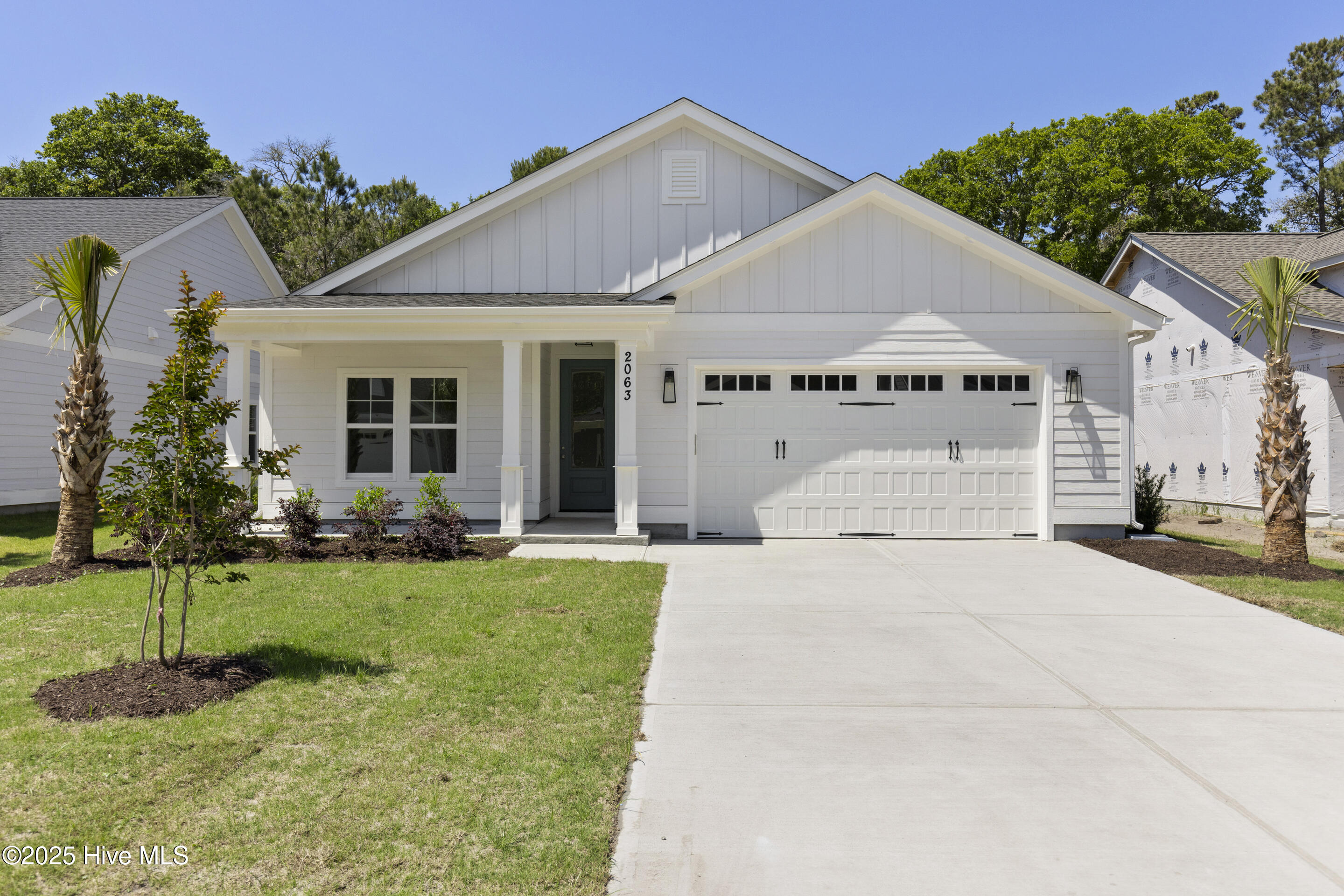 2063 Greenside Manor Drive Property Photo 1