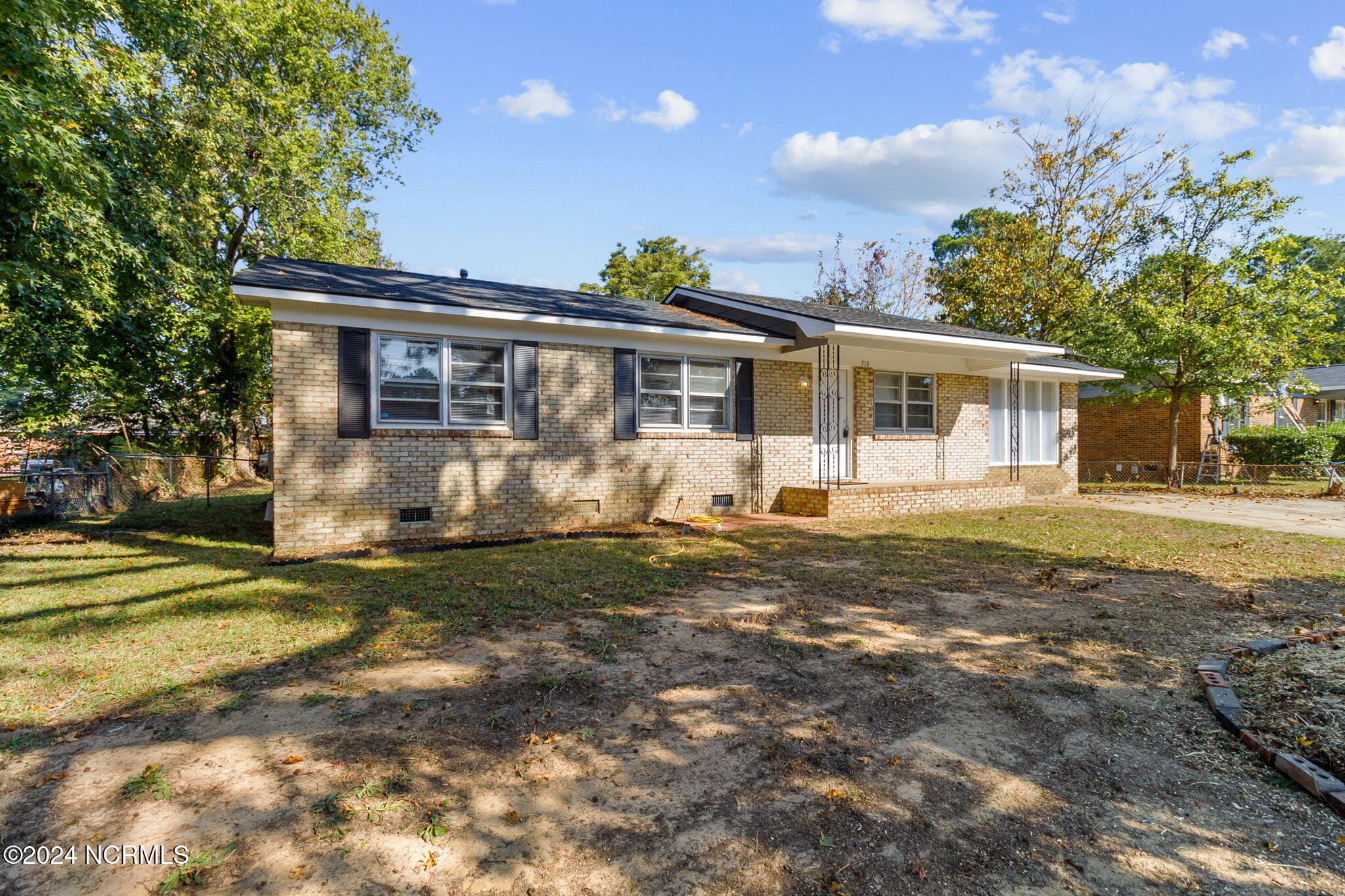 318 Bandera Drive Property Photo 4