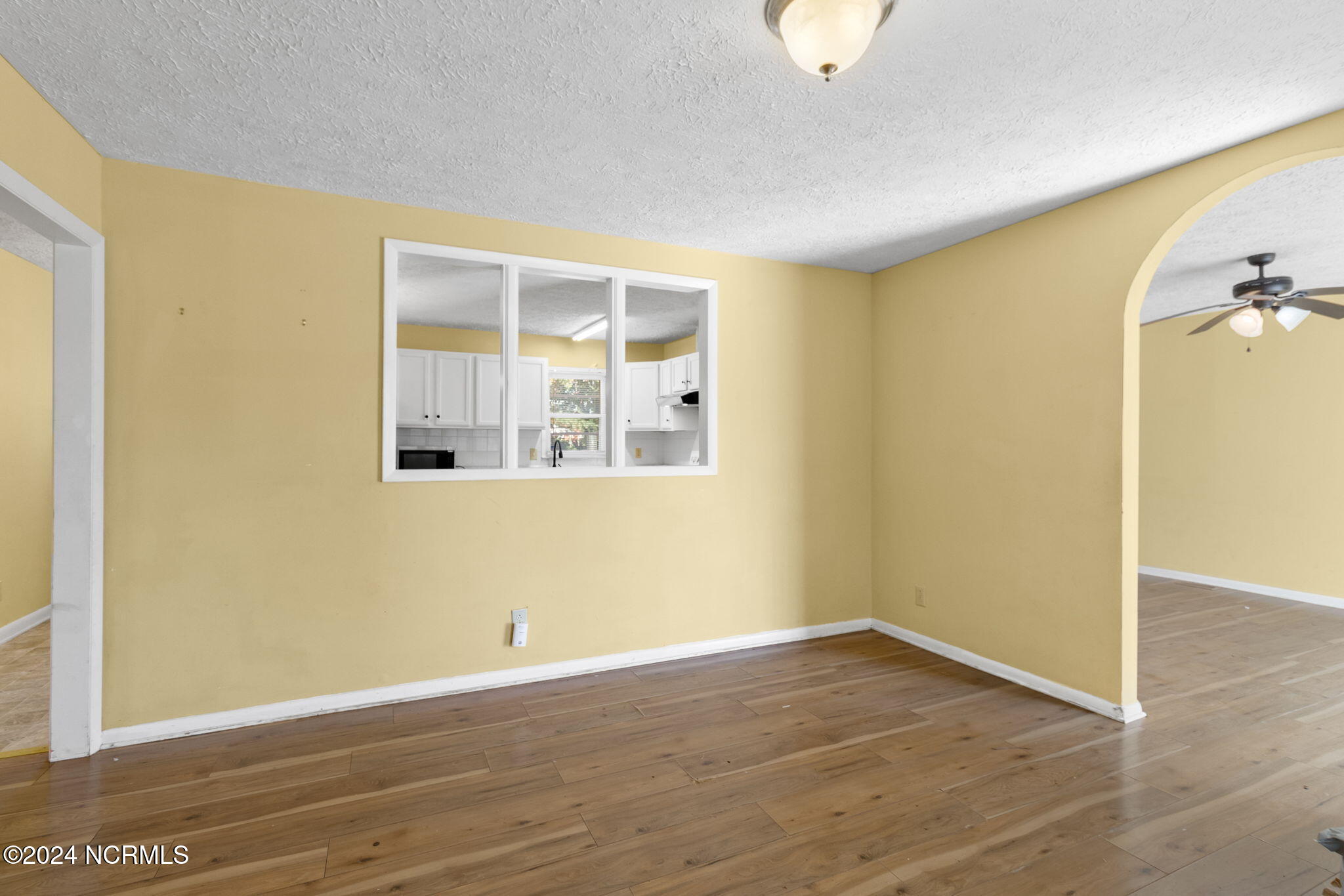 318 Bandera Drive Property Photo 6