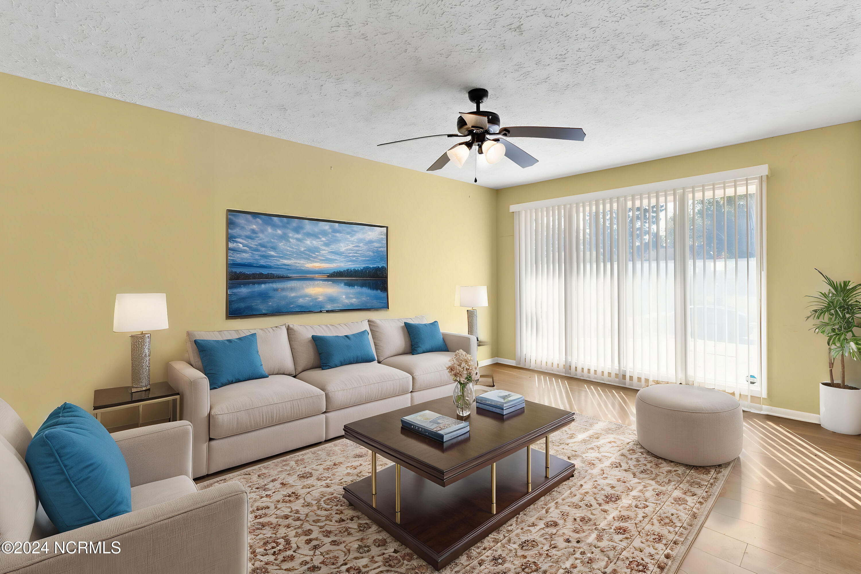 318 Bandera Drive Property Photo 12