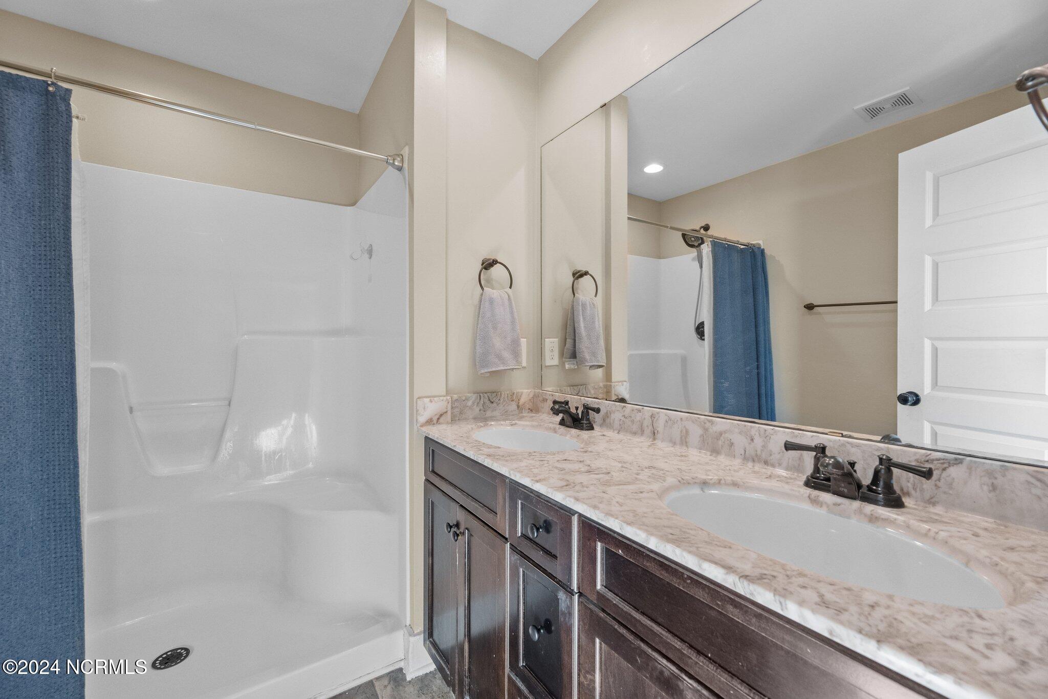 221 Chestwood Drive Property Photo 18