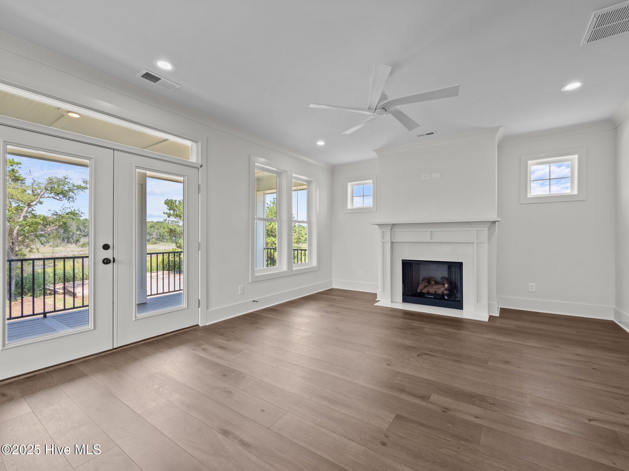 609 Cannonsgate Drive Property Photo 9