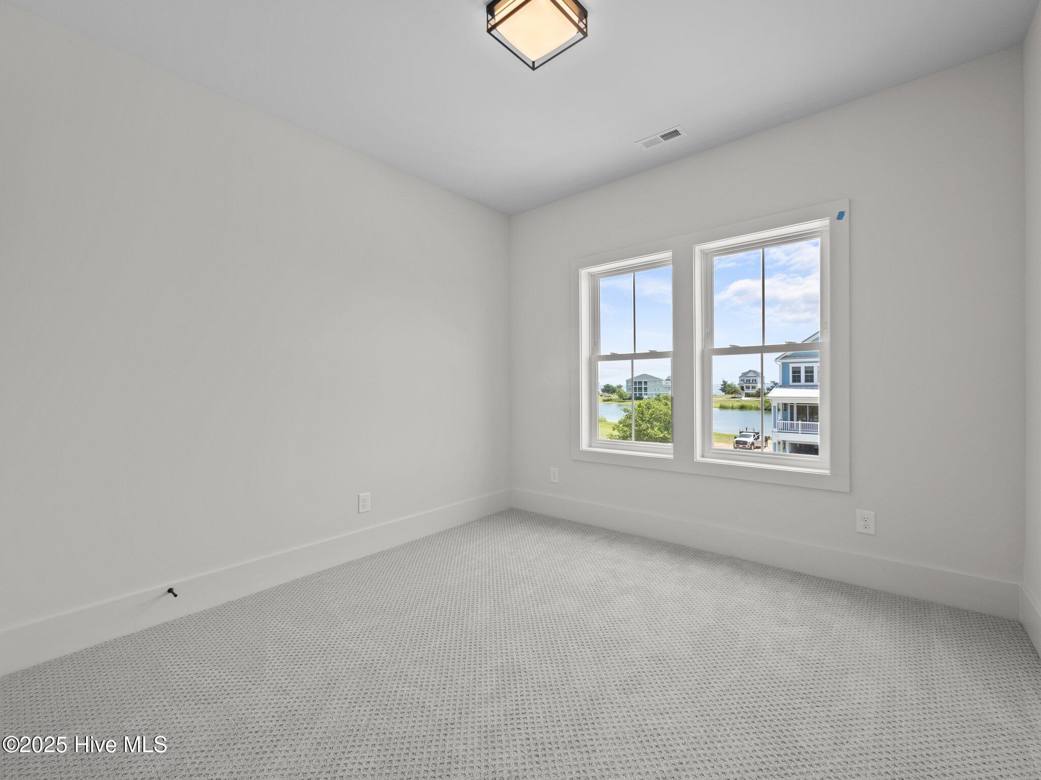 609 Cannonsgate Drive Property Photo 23