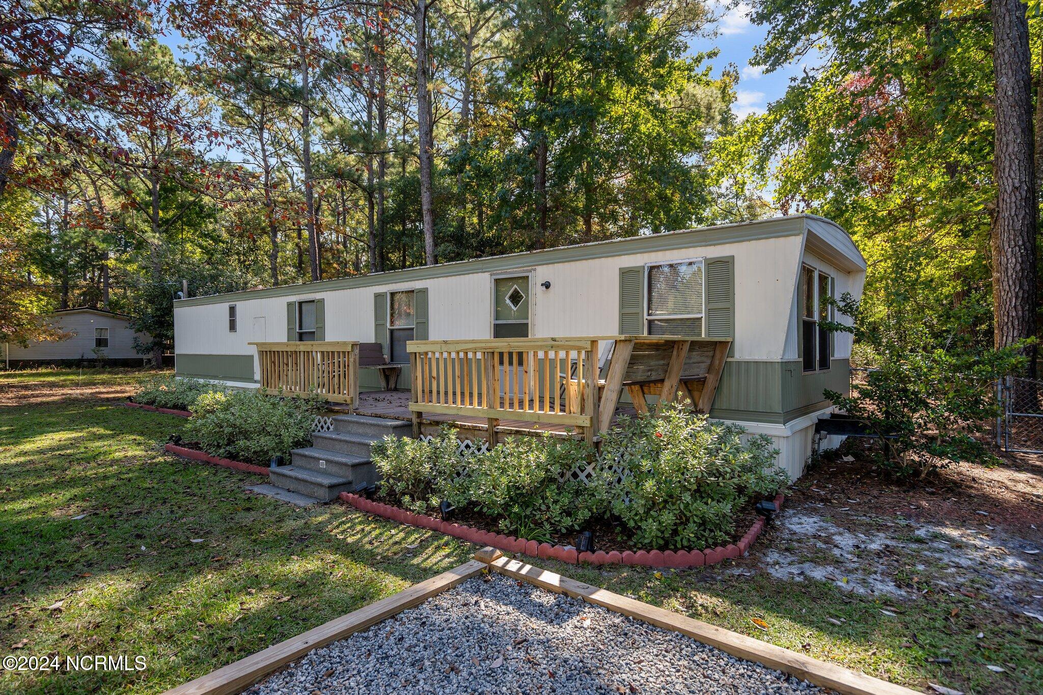 1345 Kyle Street Property Photo 4