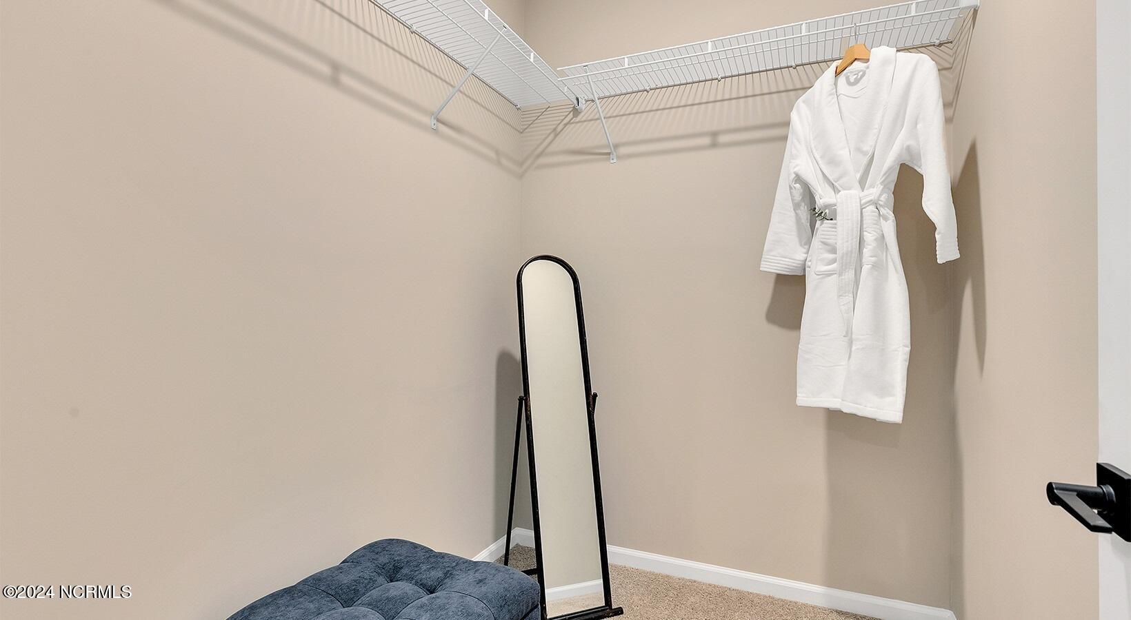 21 Dupont Street C4b-007 Property Photo 11