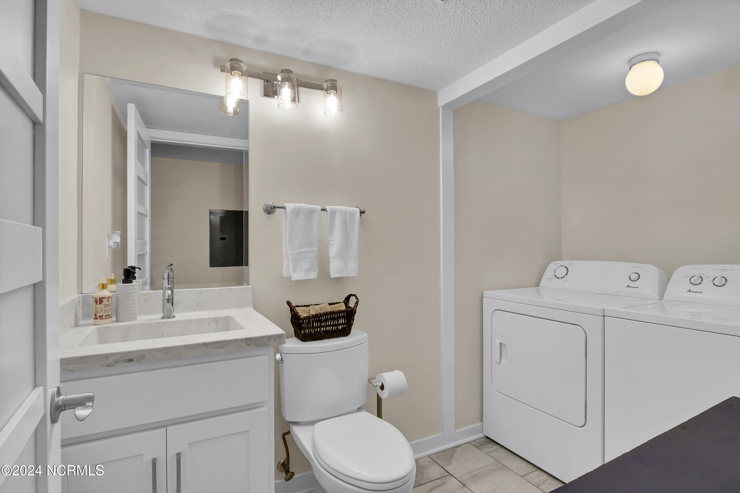 1018 Birch Creek Drive Property Photo 16