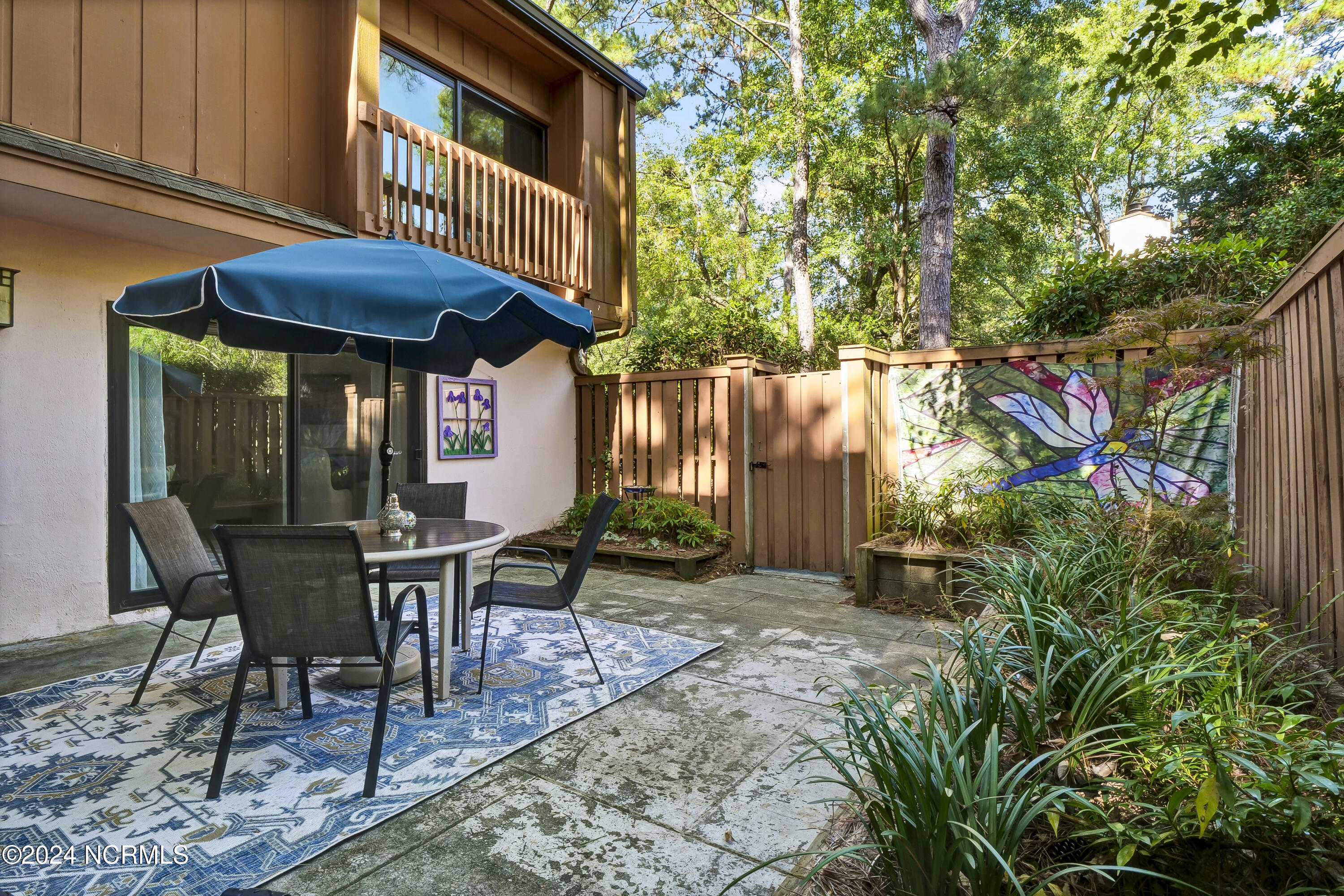 1018 Birch Creek Drive Property Photo 30