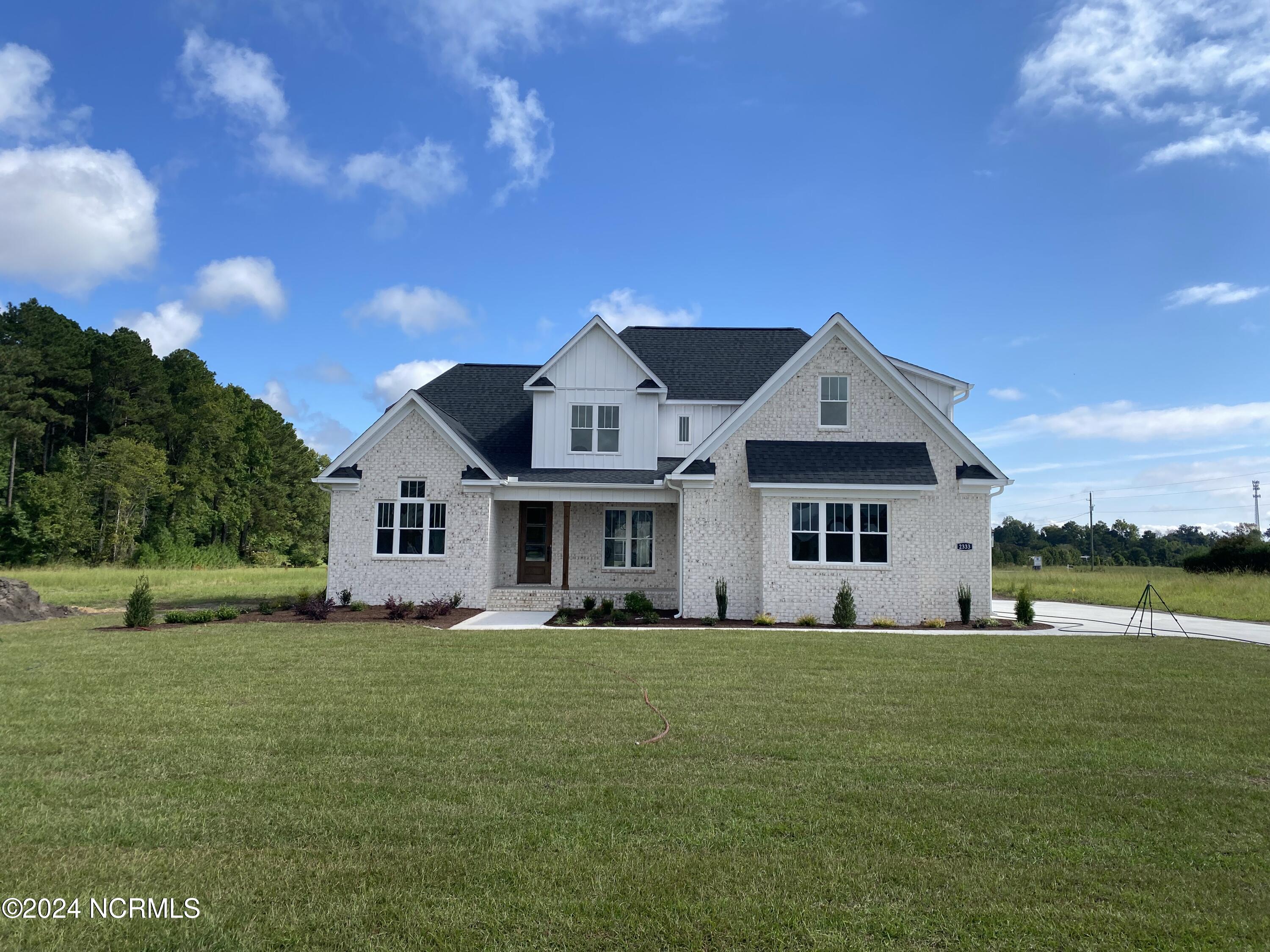 2336 Mollie Lane Property Photo