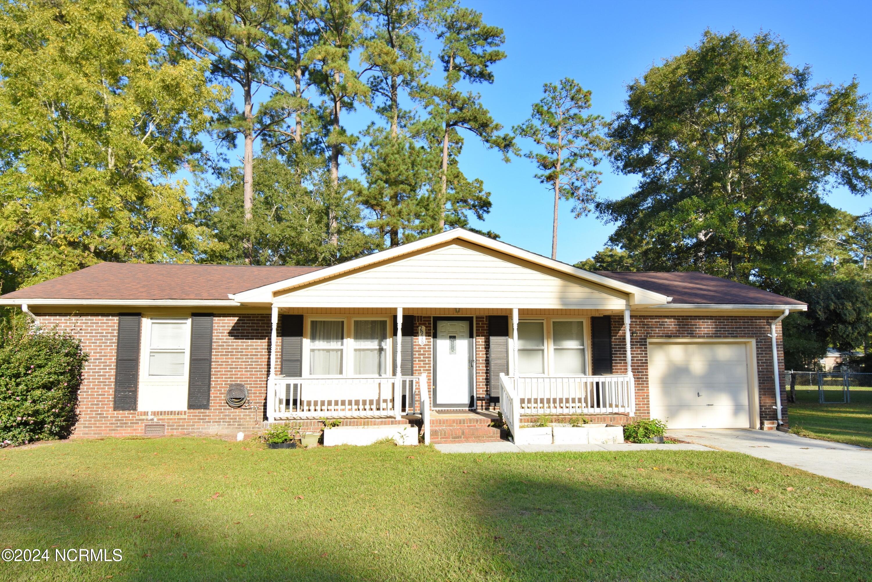 2918 Roanoke Avenue Property Photo