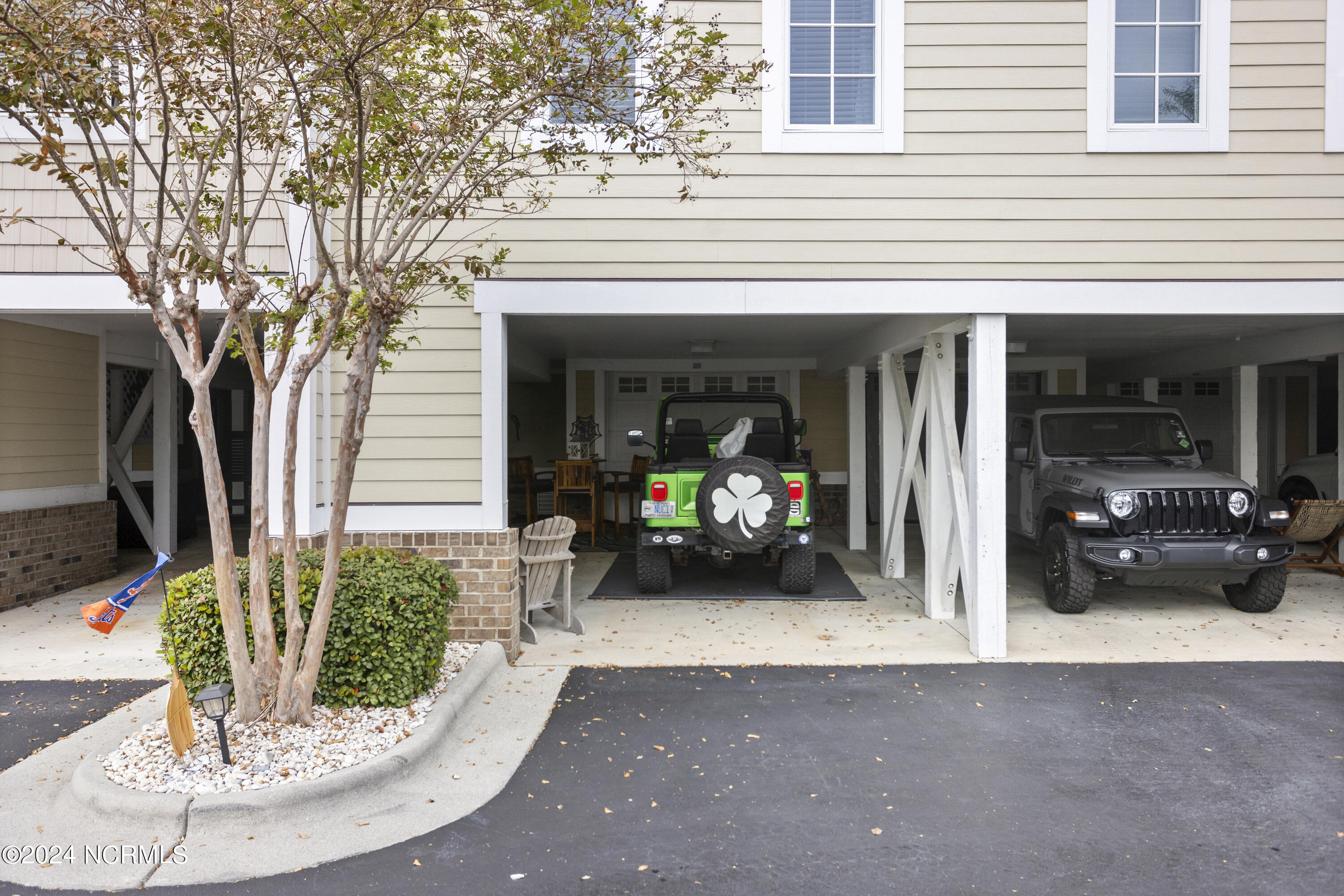 630 Saint Joseph Street Unit 201 Property Photo 40
