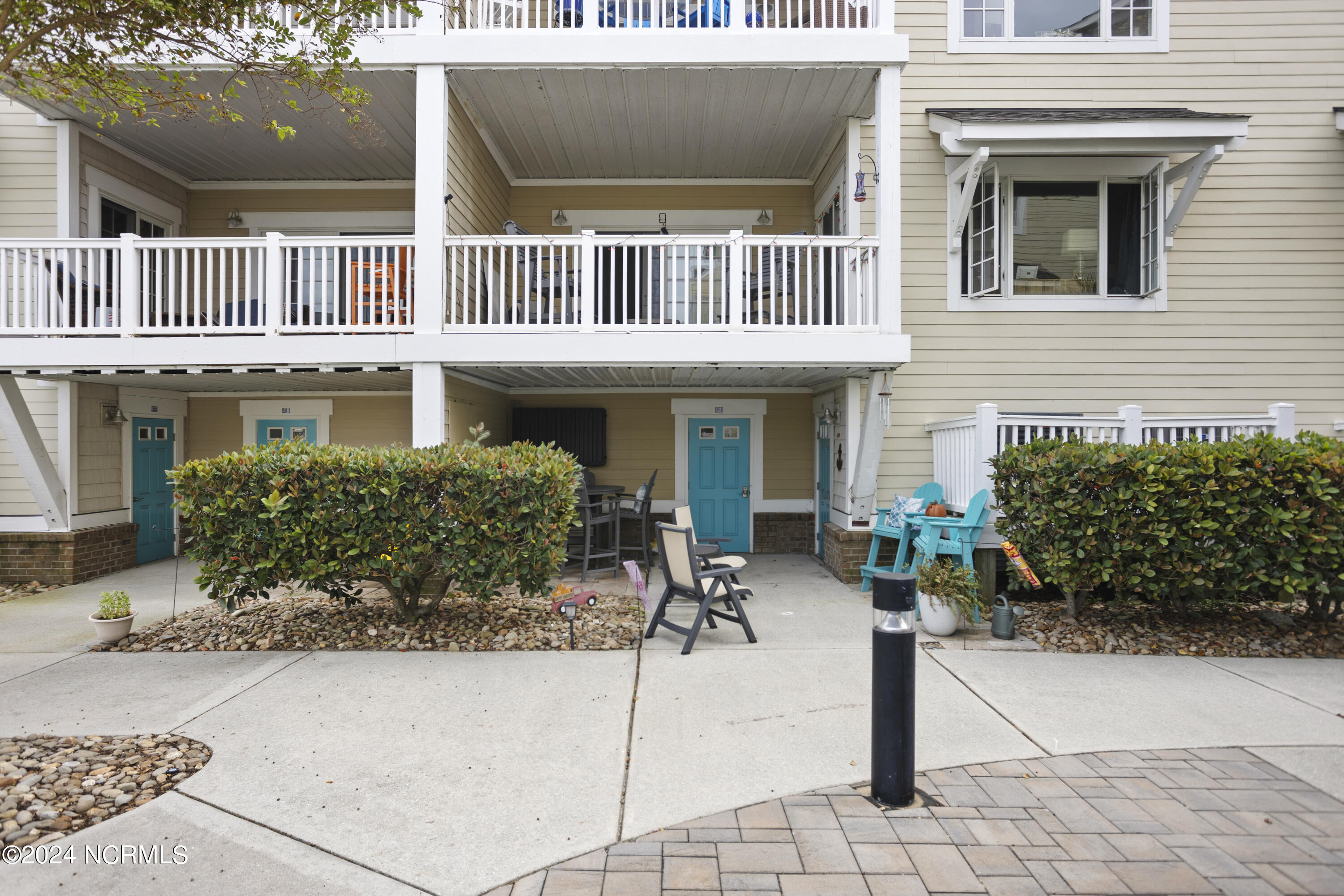 630 Saint Joseph Street Unit 201 Property Photo 41